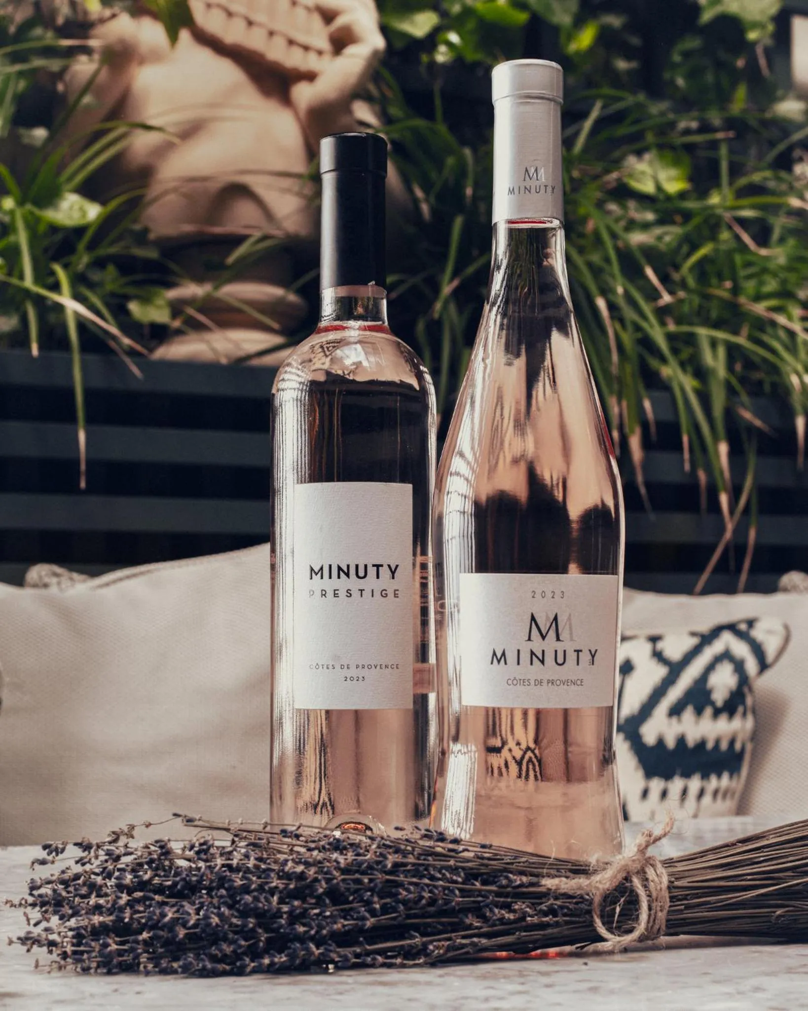 Lounge or bar in Kimpton Fitzroy London by IHG