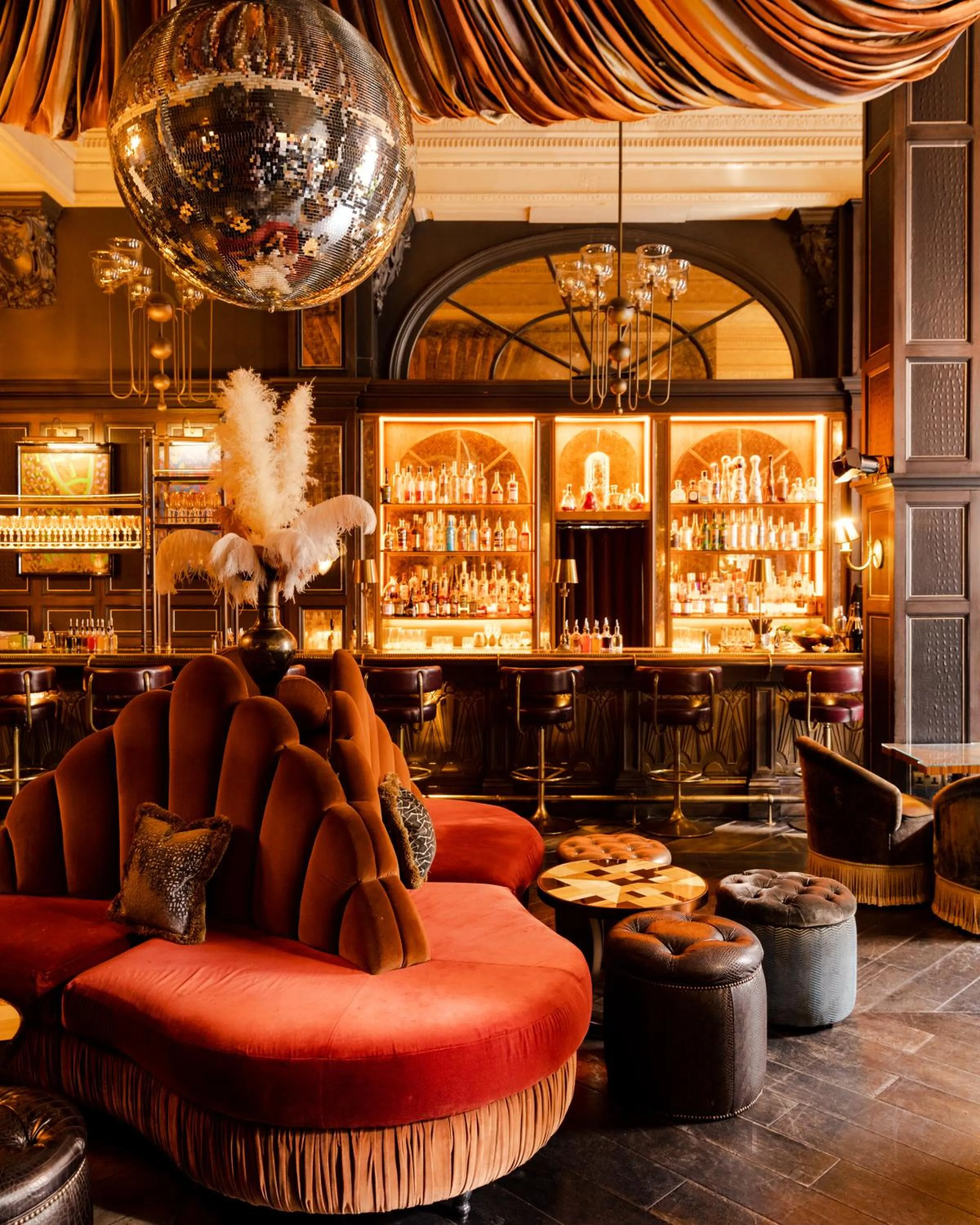 Lounge or bar in Kimpton Fitzroy London by IHG