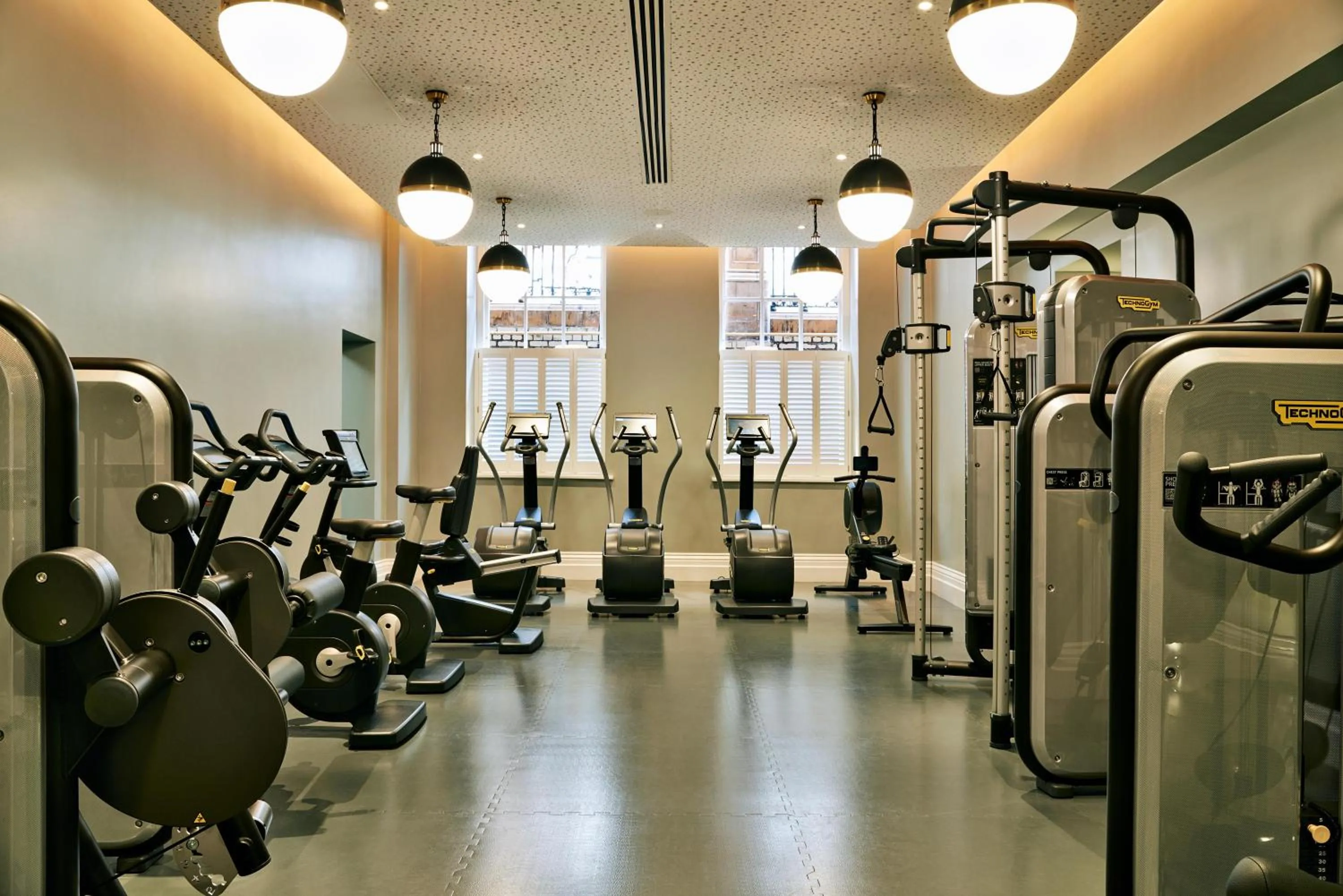 Fitness centre/facilities in Kimpton Fitzroy London by IHG
