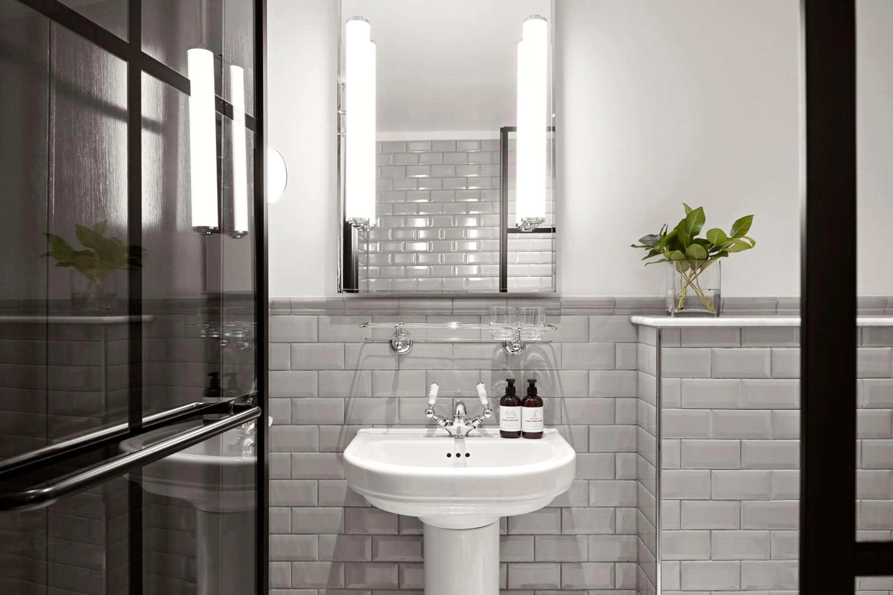 Bathroom in Kimpton Fitzroy London by IHG