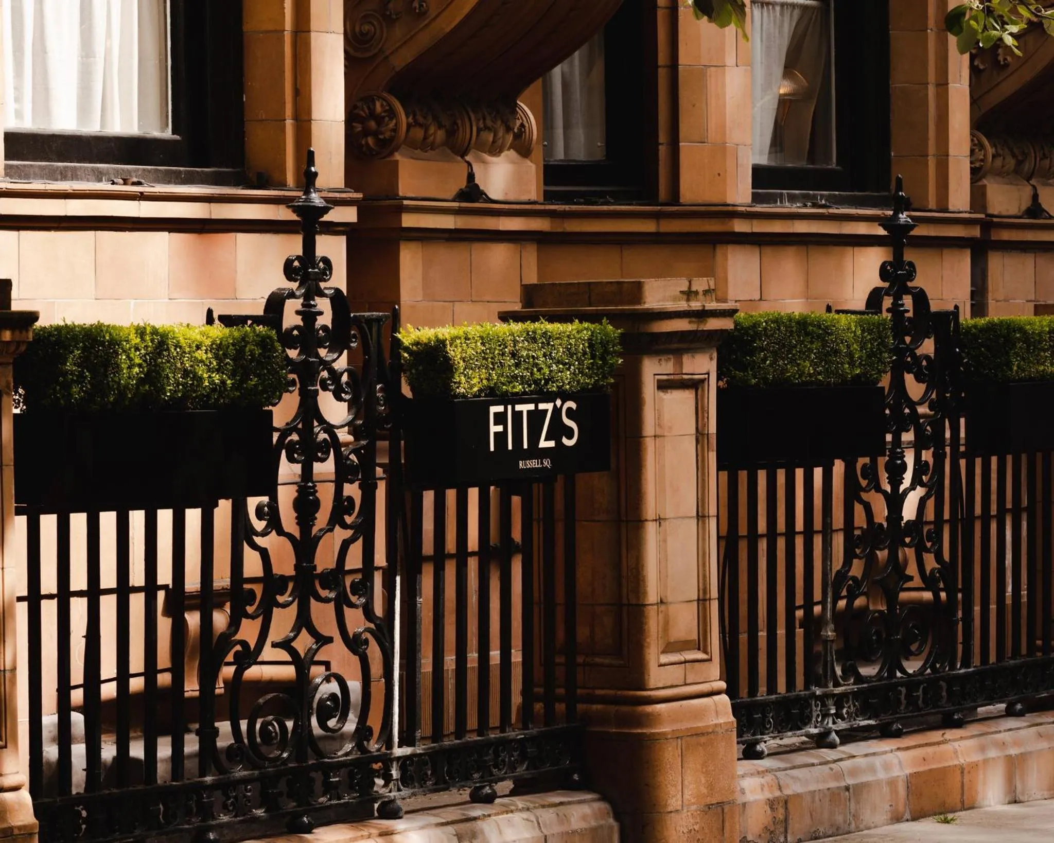 Restaurant/places to eat in Kimpton Fitzroy London by IHG