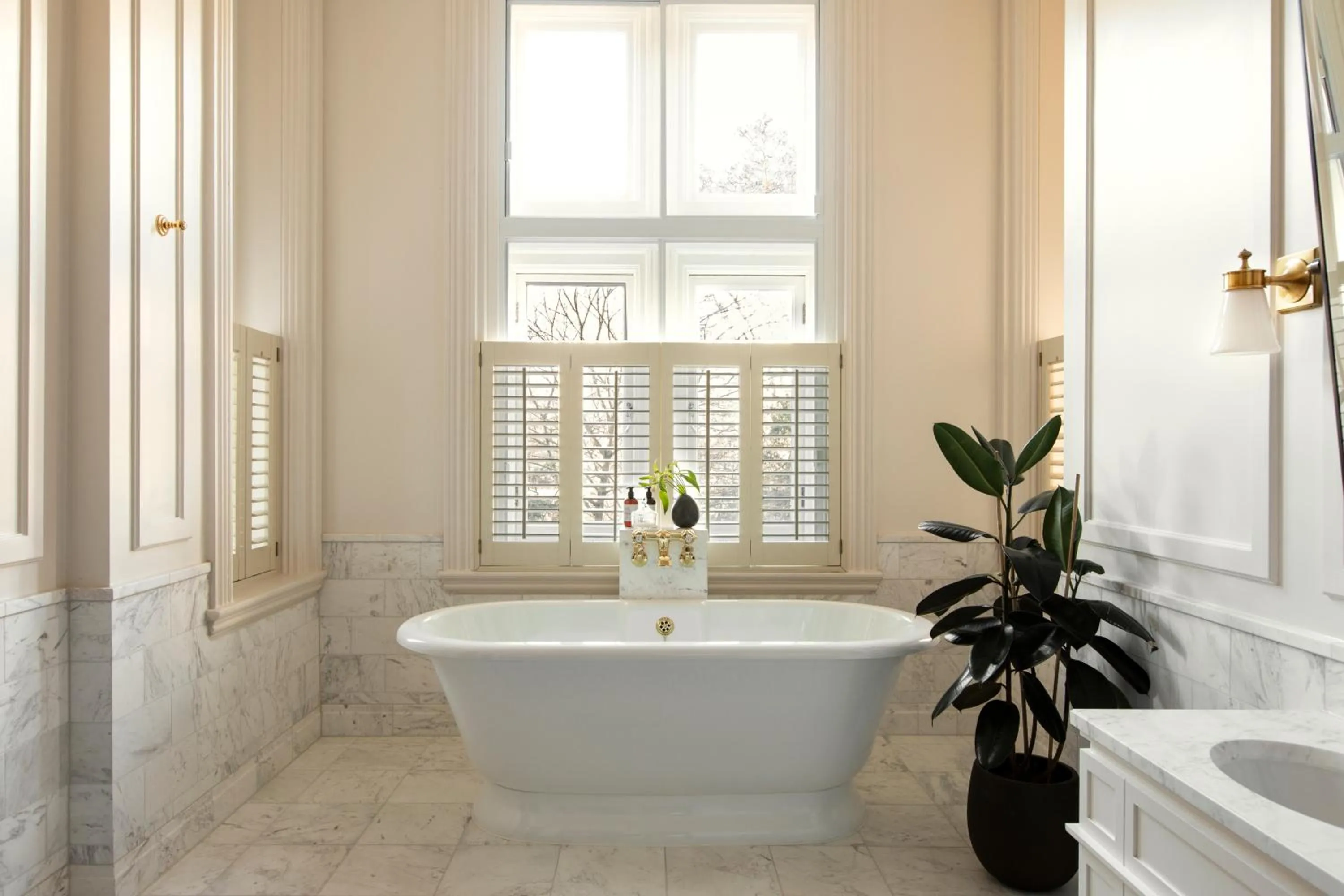 Bathroom in Kimpton Fitzroy London by IHG