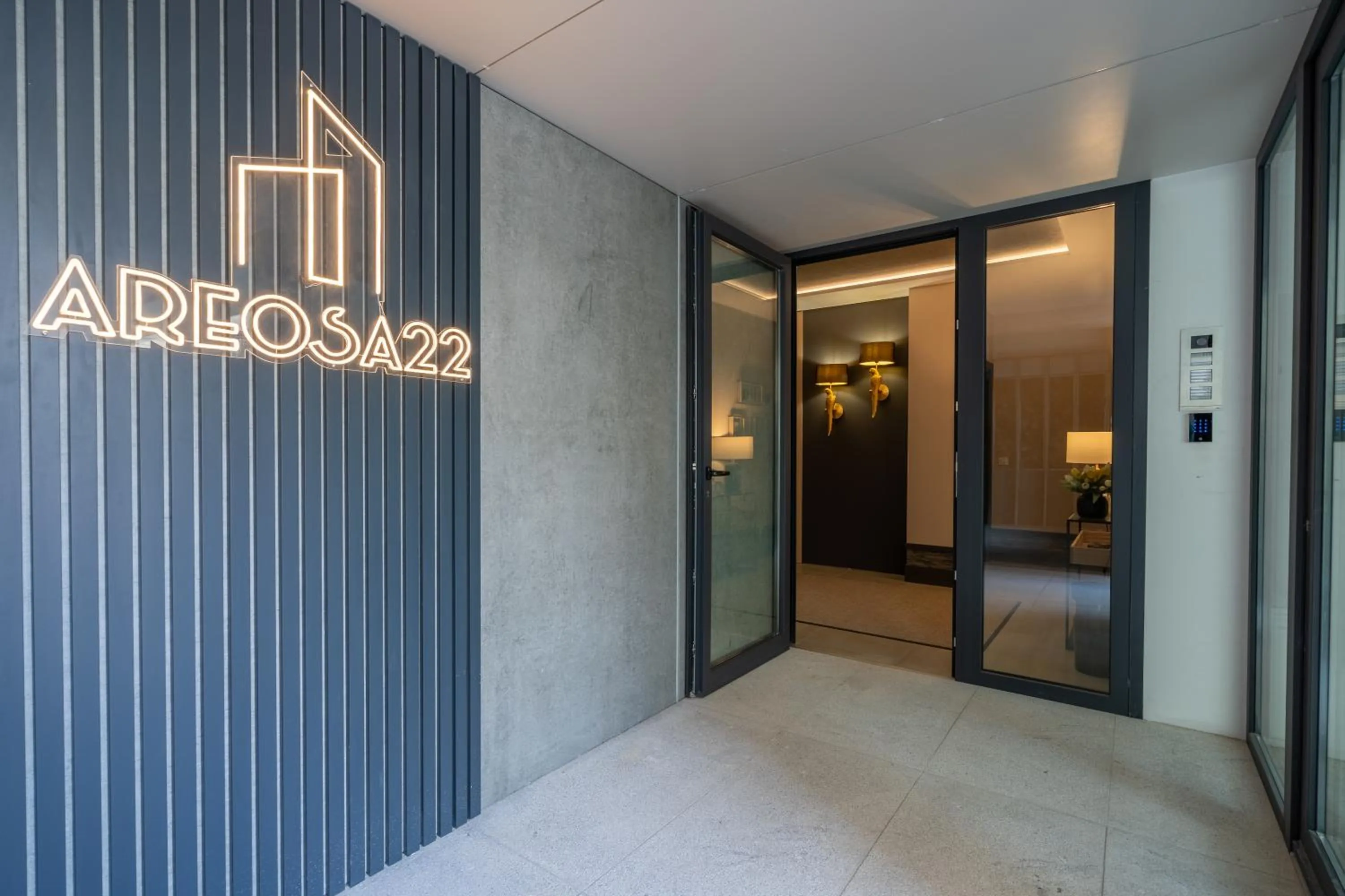 Property building in Cíes Luxury Suitel Areosa 22