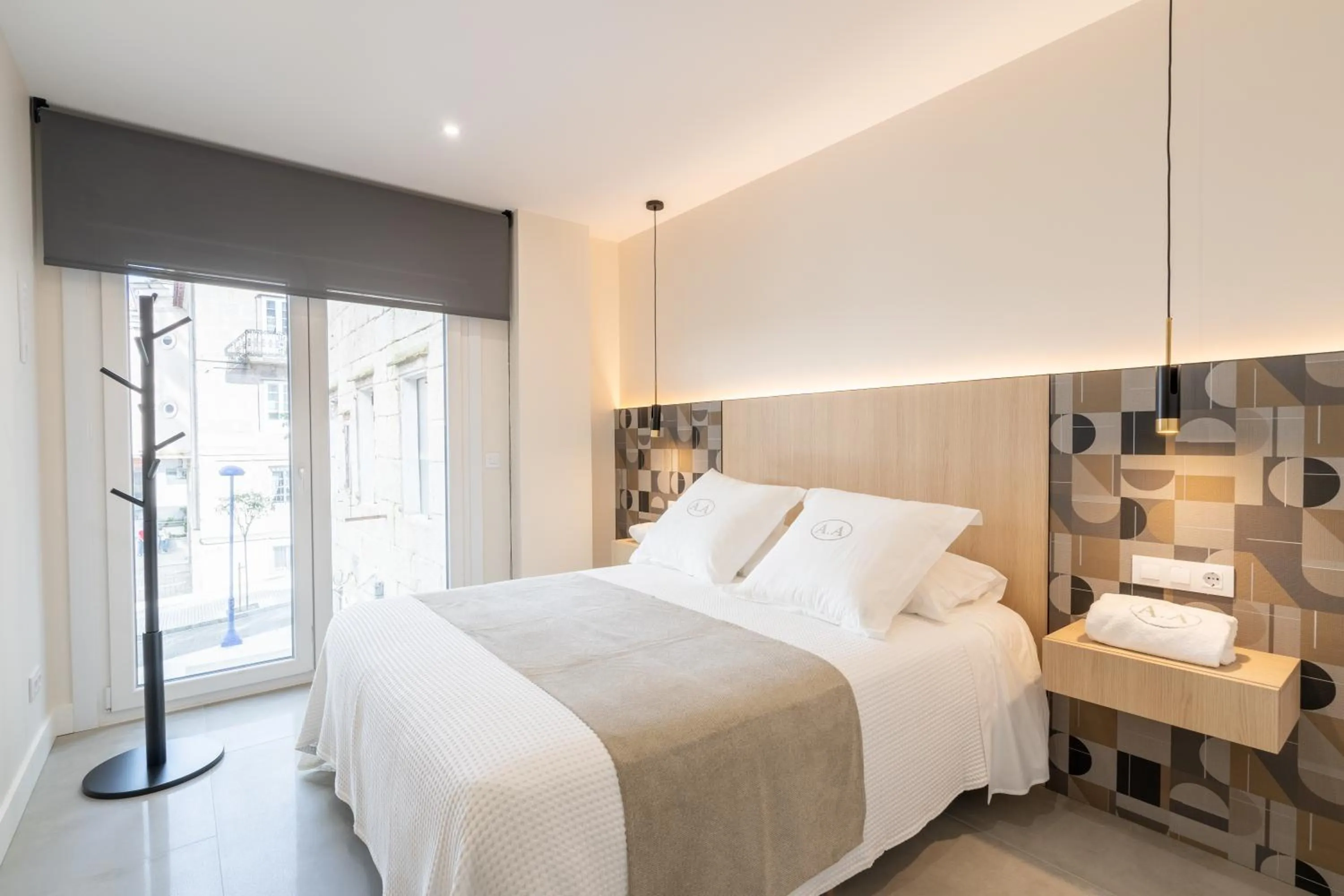 Bedroom, Bed in Cíes Luxury Suitel Areosa 22