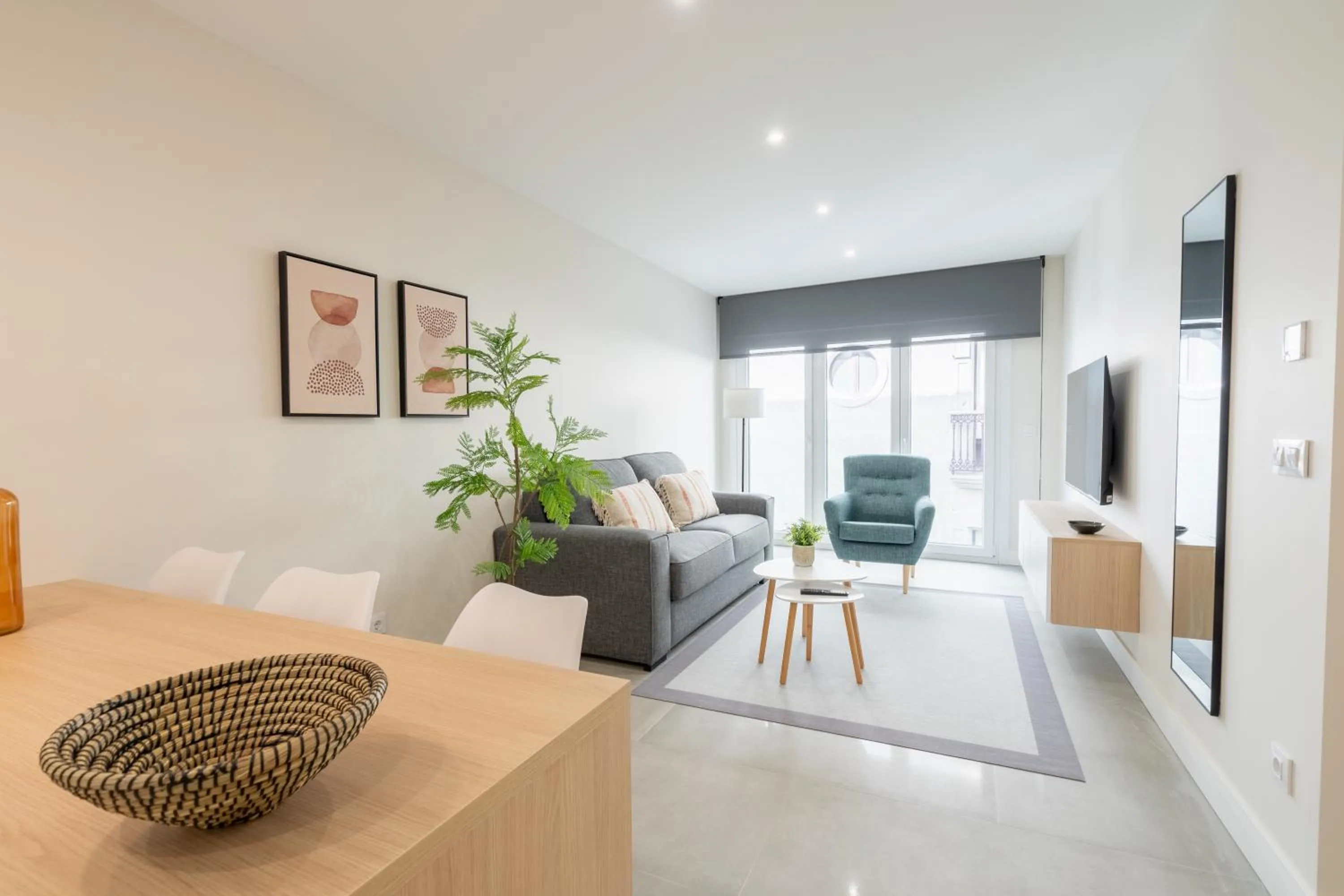 TV and multimedia in Cíes Luxury Suitel Areosa 22