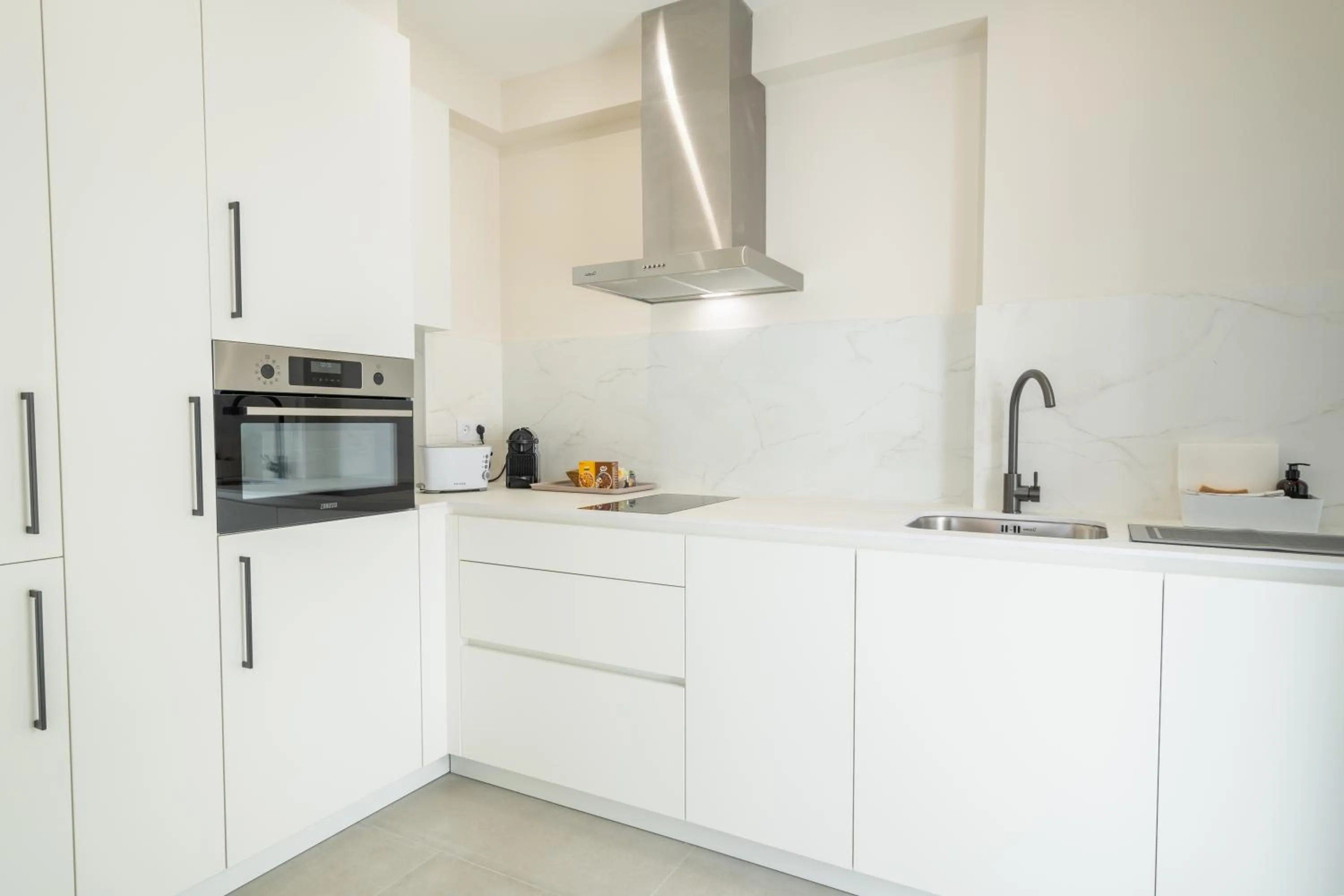 kitchen in Cíes Luxury Suitel Areosa 22