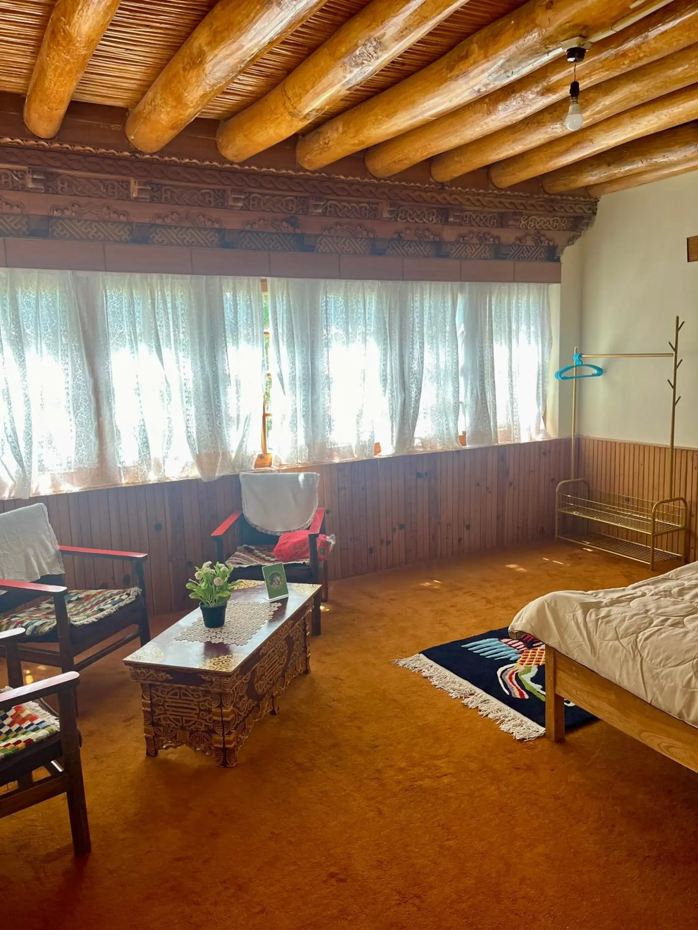 Deluxe Double or Twin Room with Garden View - single occupancy in Trinity Home Stay Deluxe Double or Twin Room with Garden View - single occupancy in Trinity Home Stay