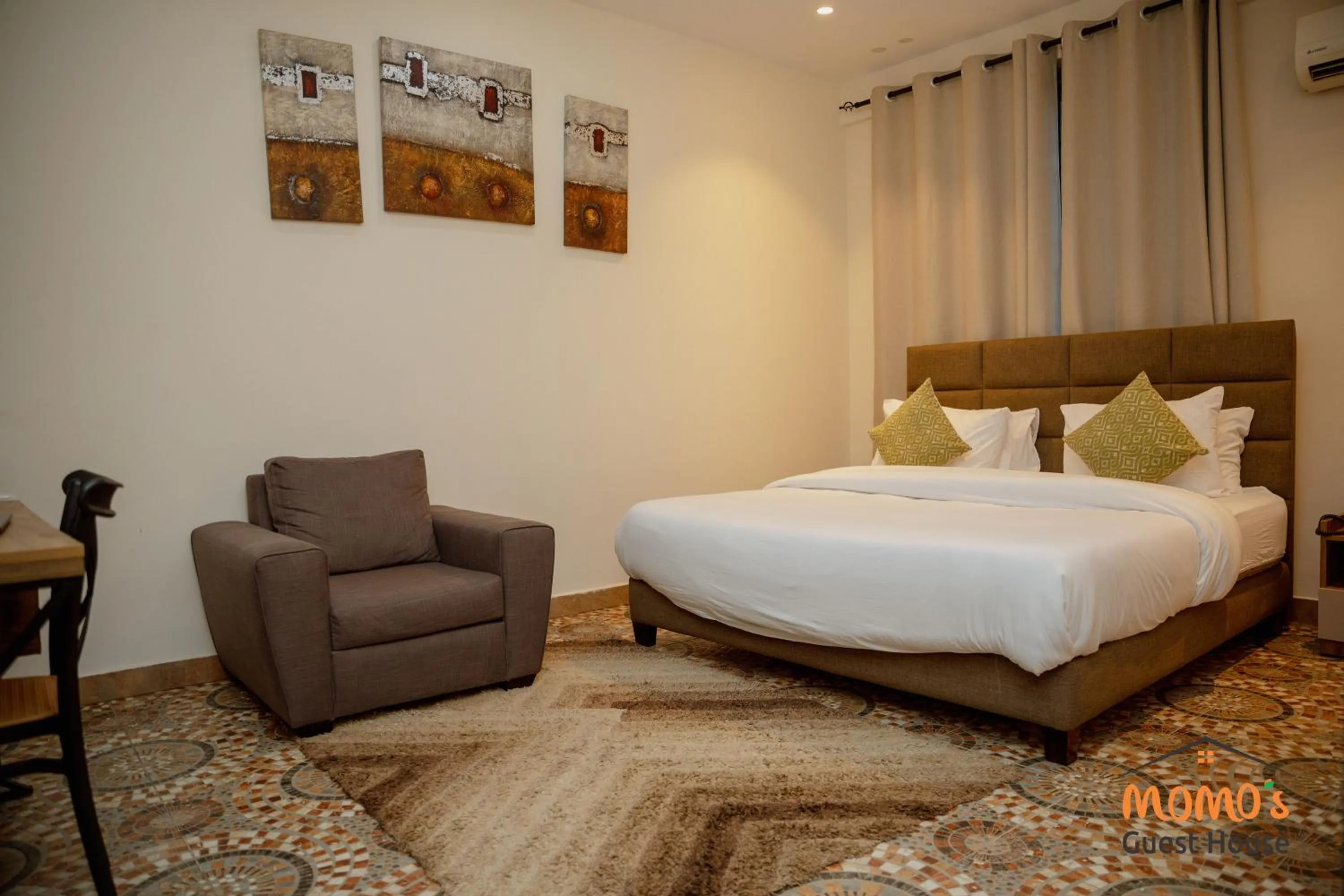 Bed in Momo's Hotel