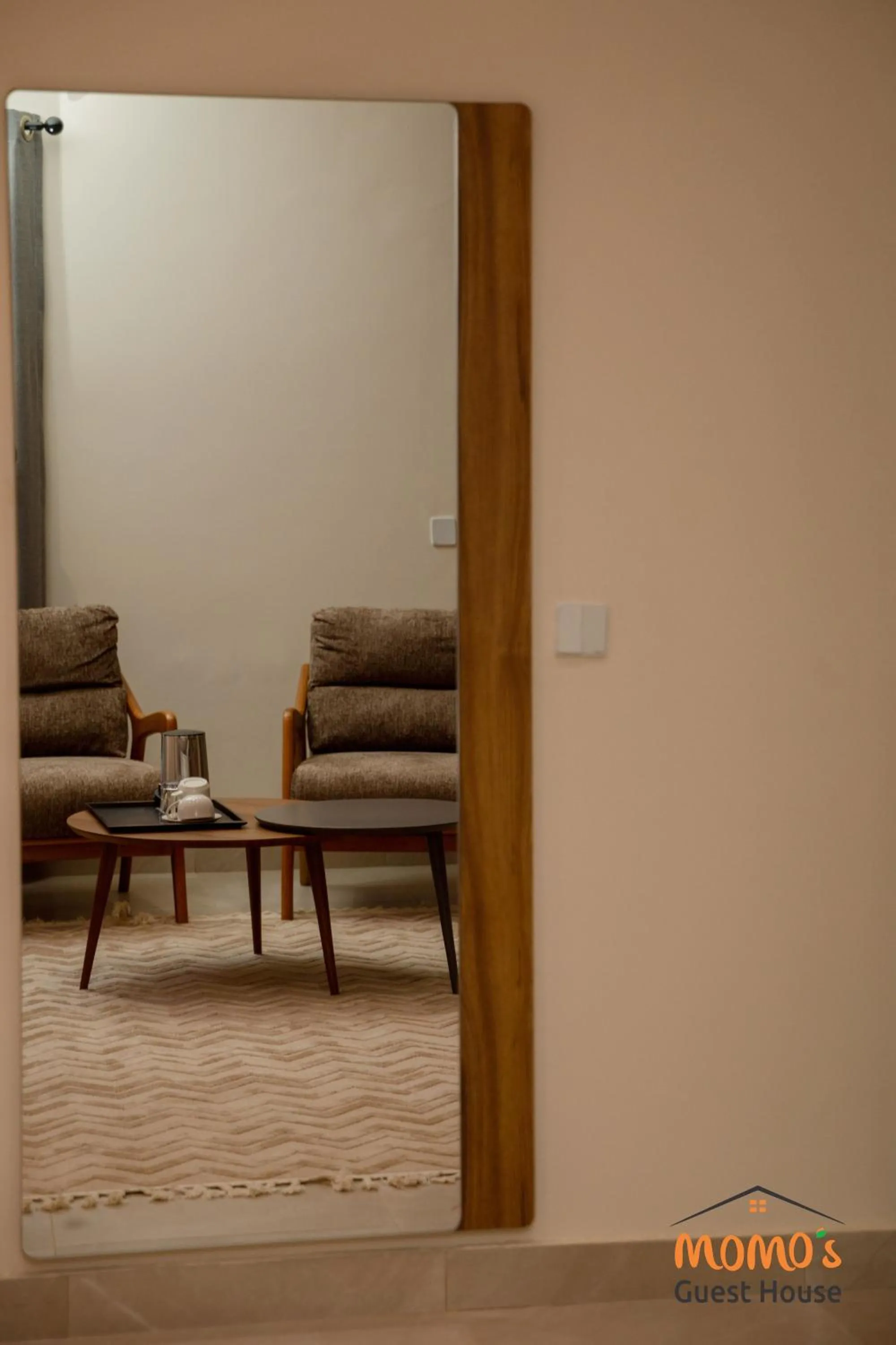 Seating area in Momo's Hotel