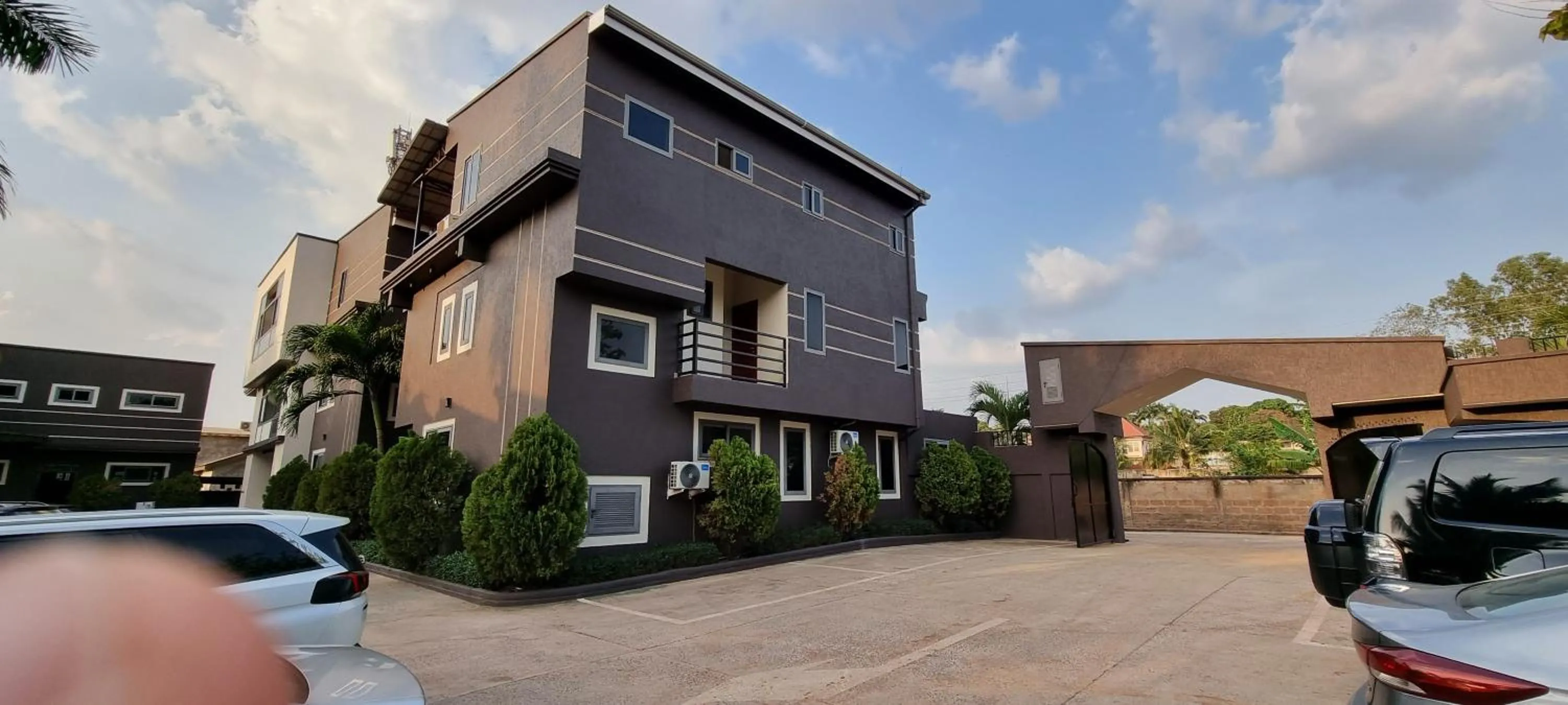 Property building in Momo's Hotel