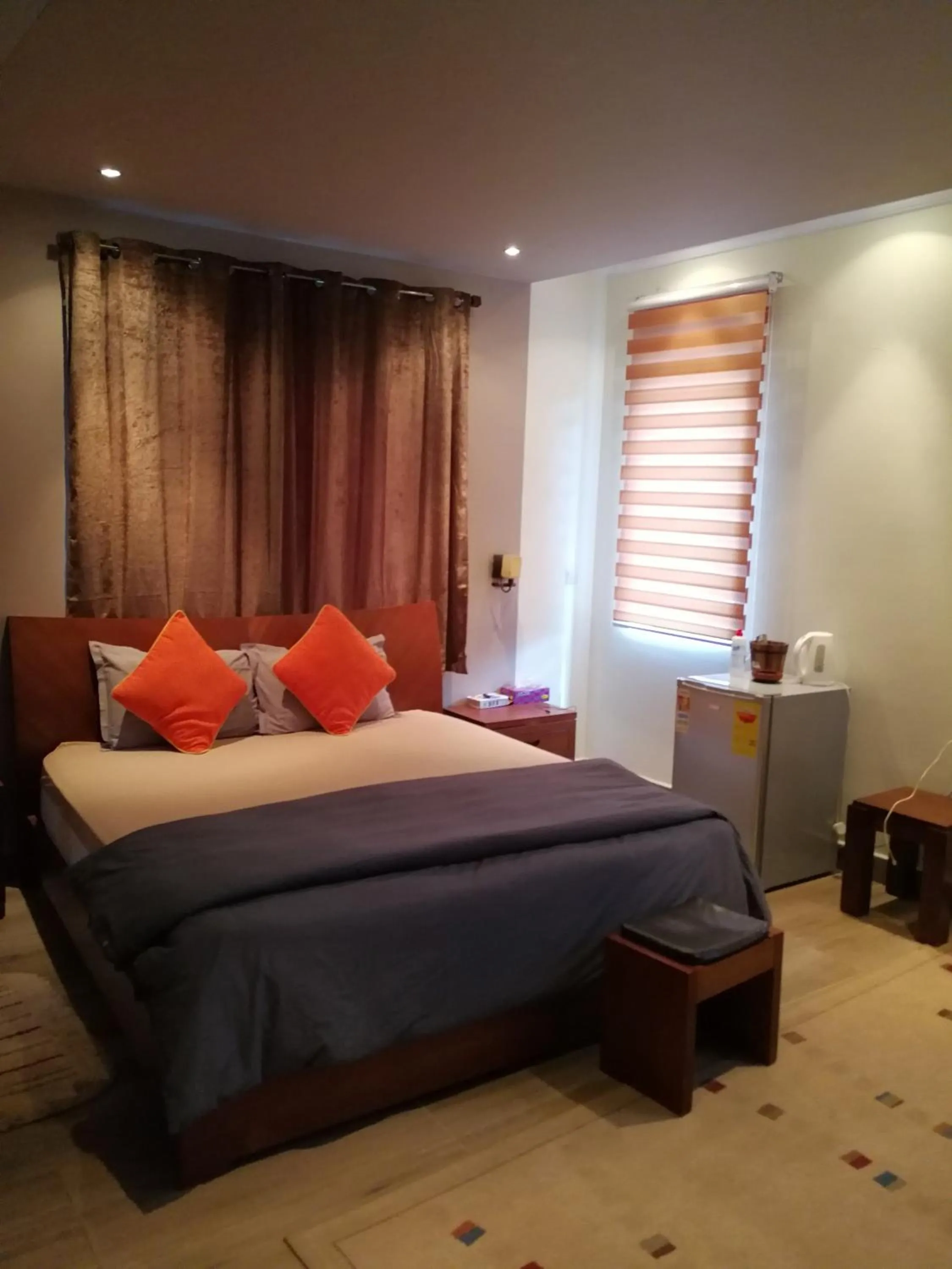 Bed in Momo's Hotel