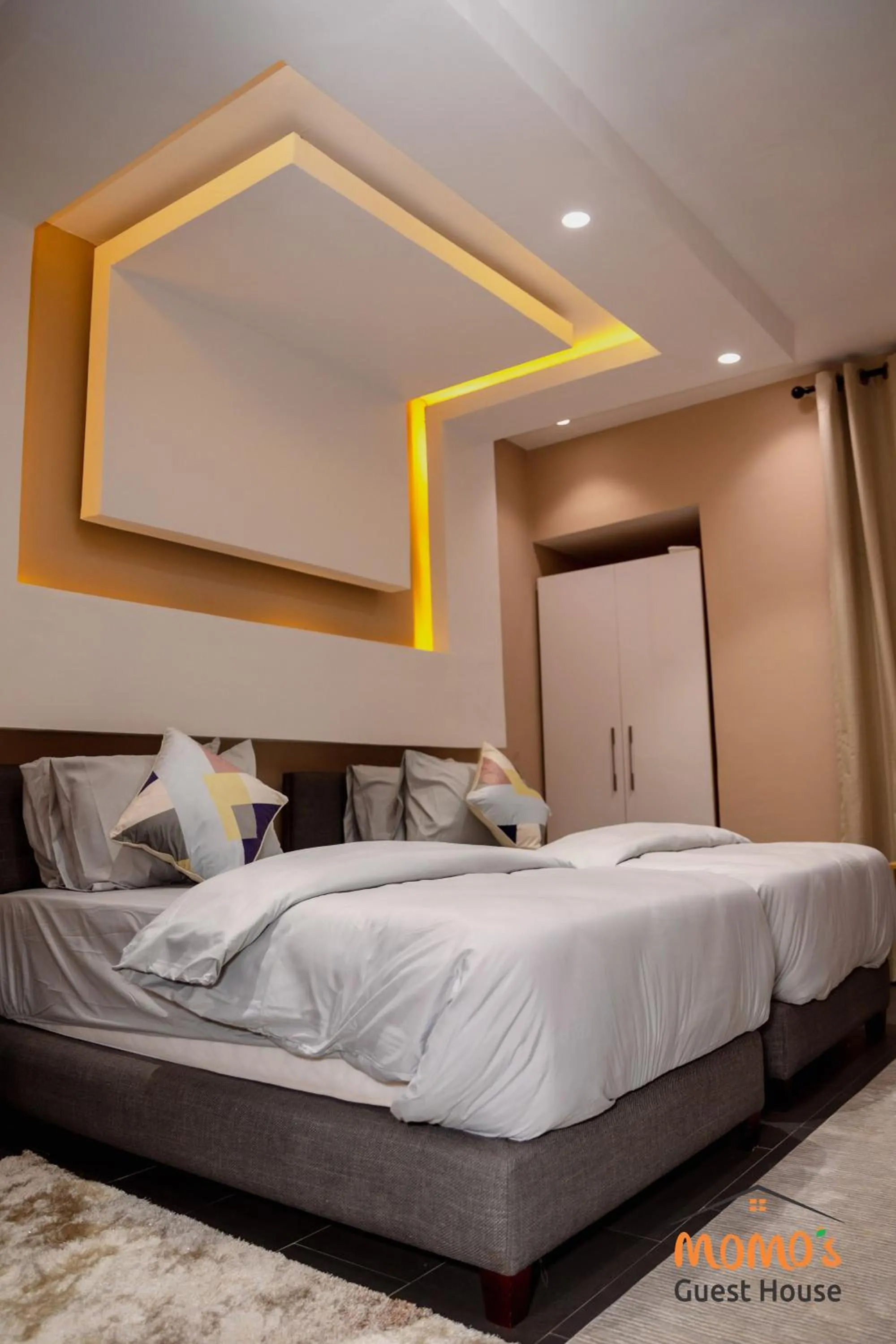 Bed in Momo's Hotel