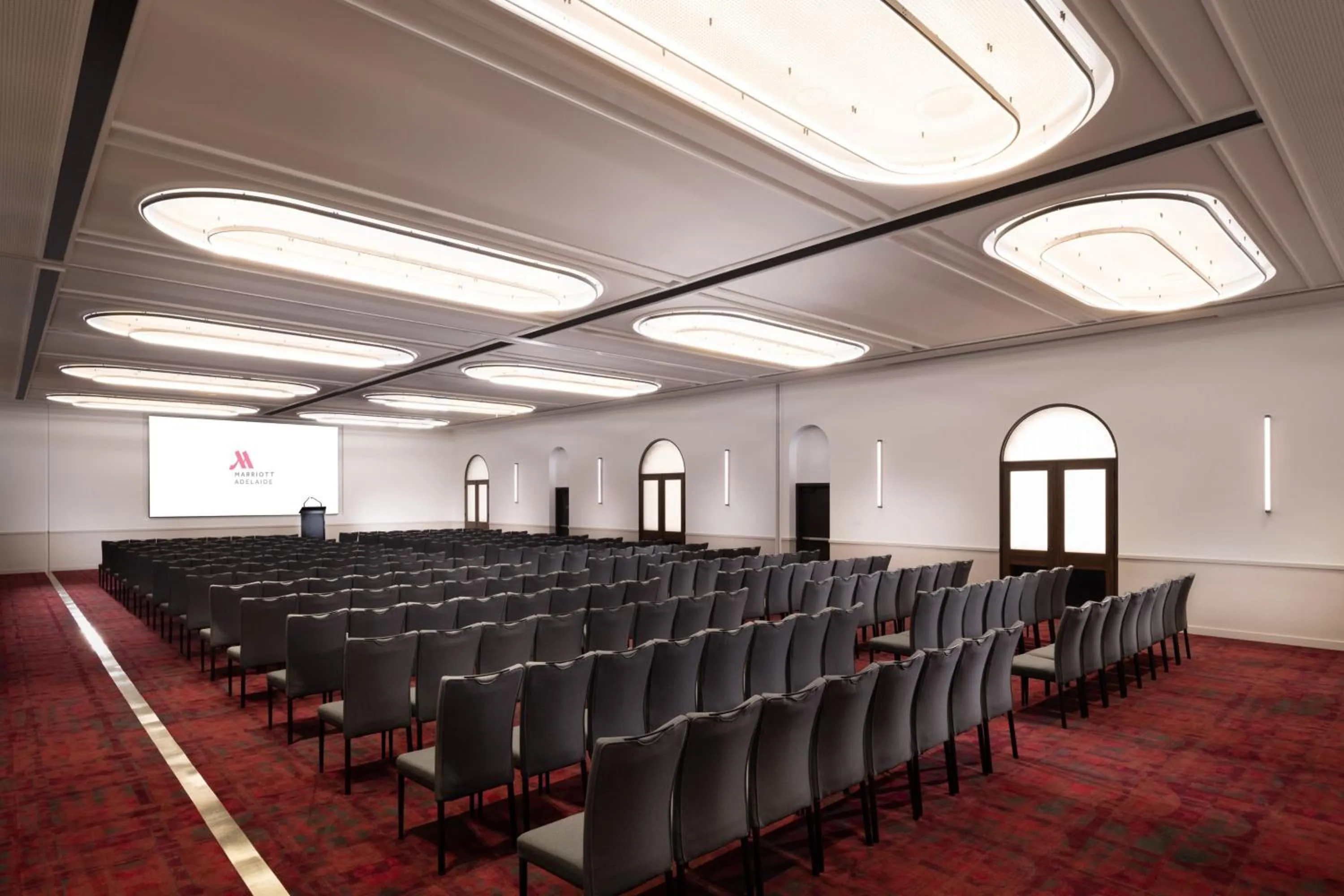 Entertainment in Adelaide Marriott Hotel