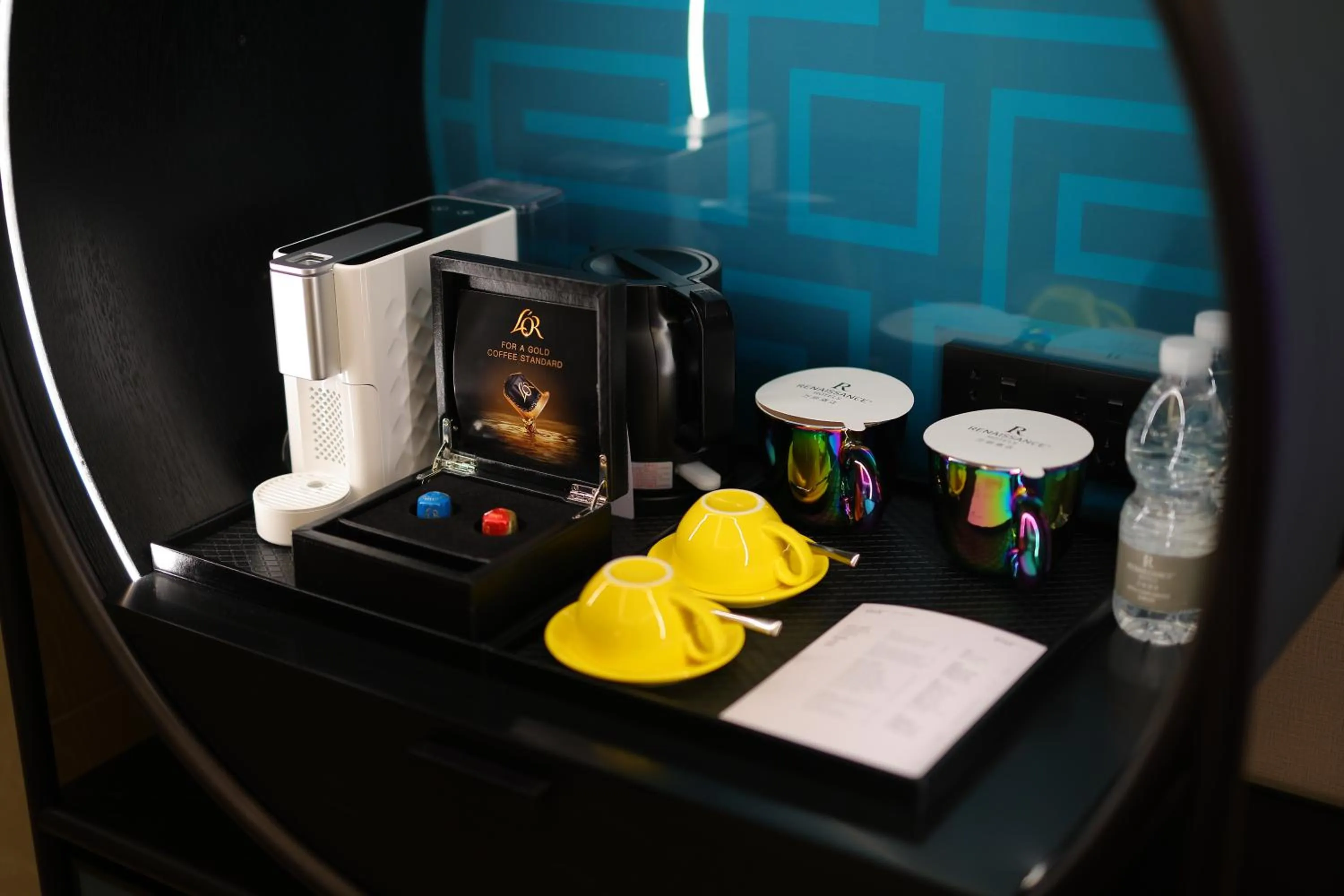 Area and facilities in Renaissance Beijing Haidian Hotel