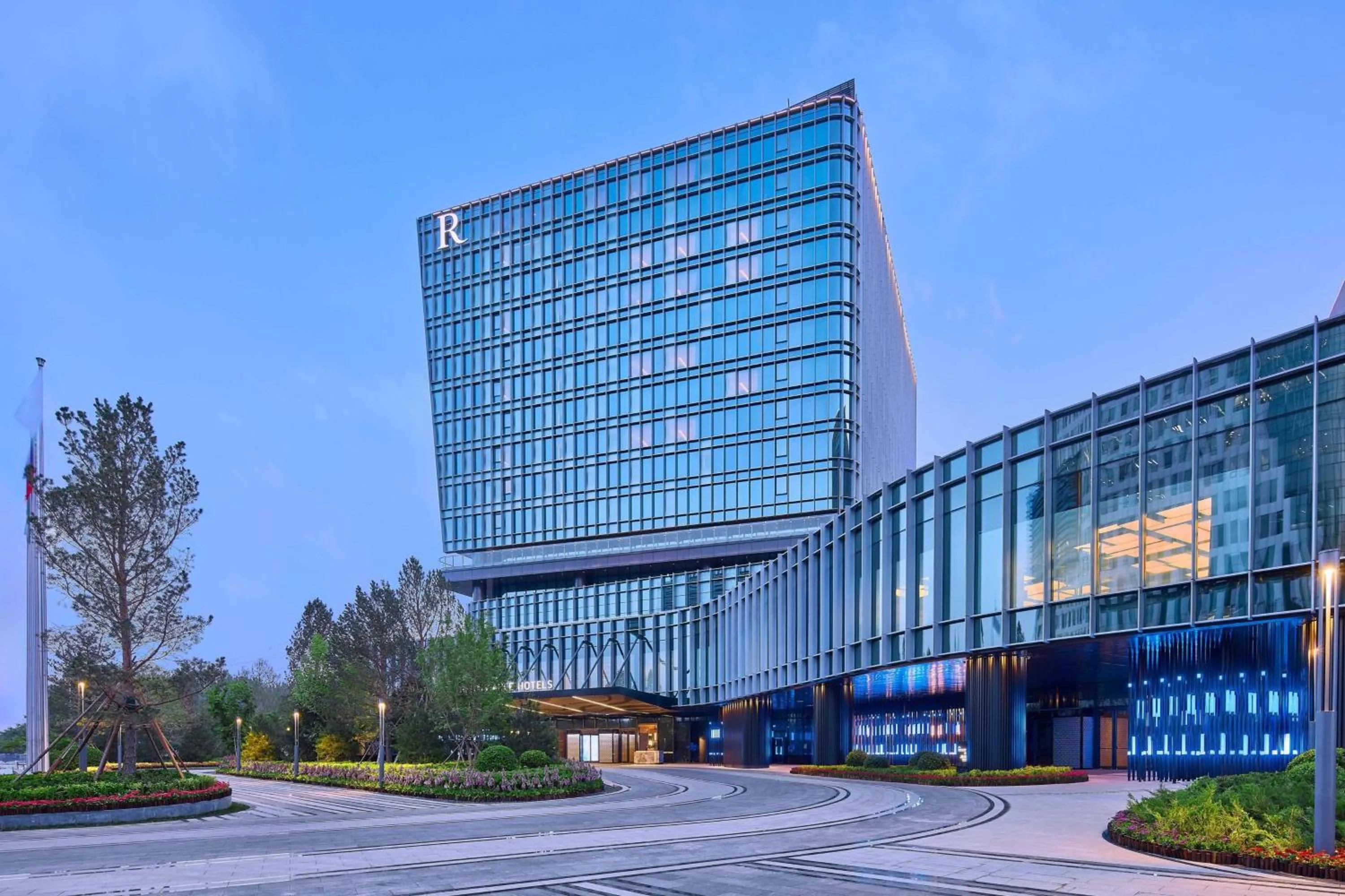 Property building in Renaissance Beijing Haidian Hotel