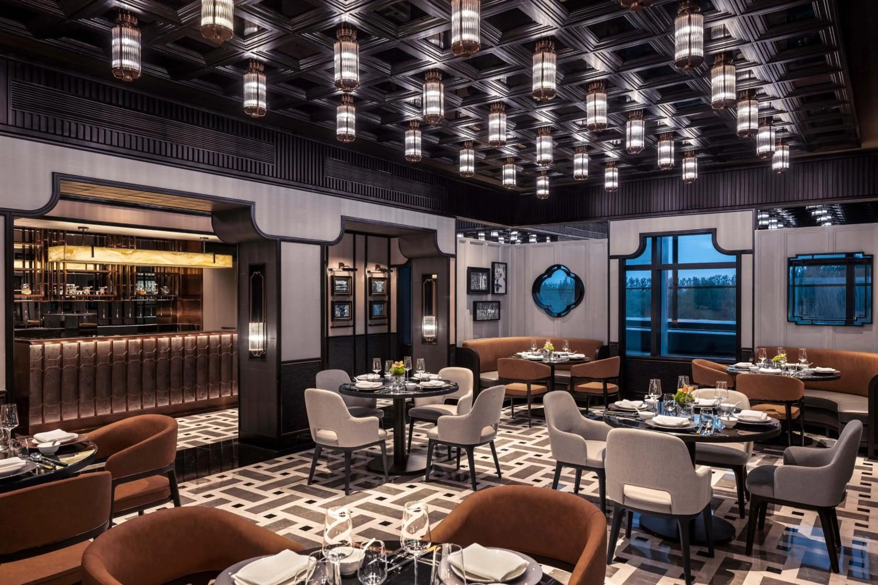 Restaurant/places to eat in Renaissance Beijing Haidian Hotel