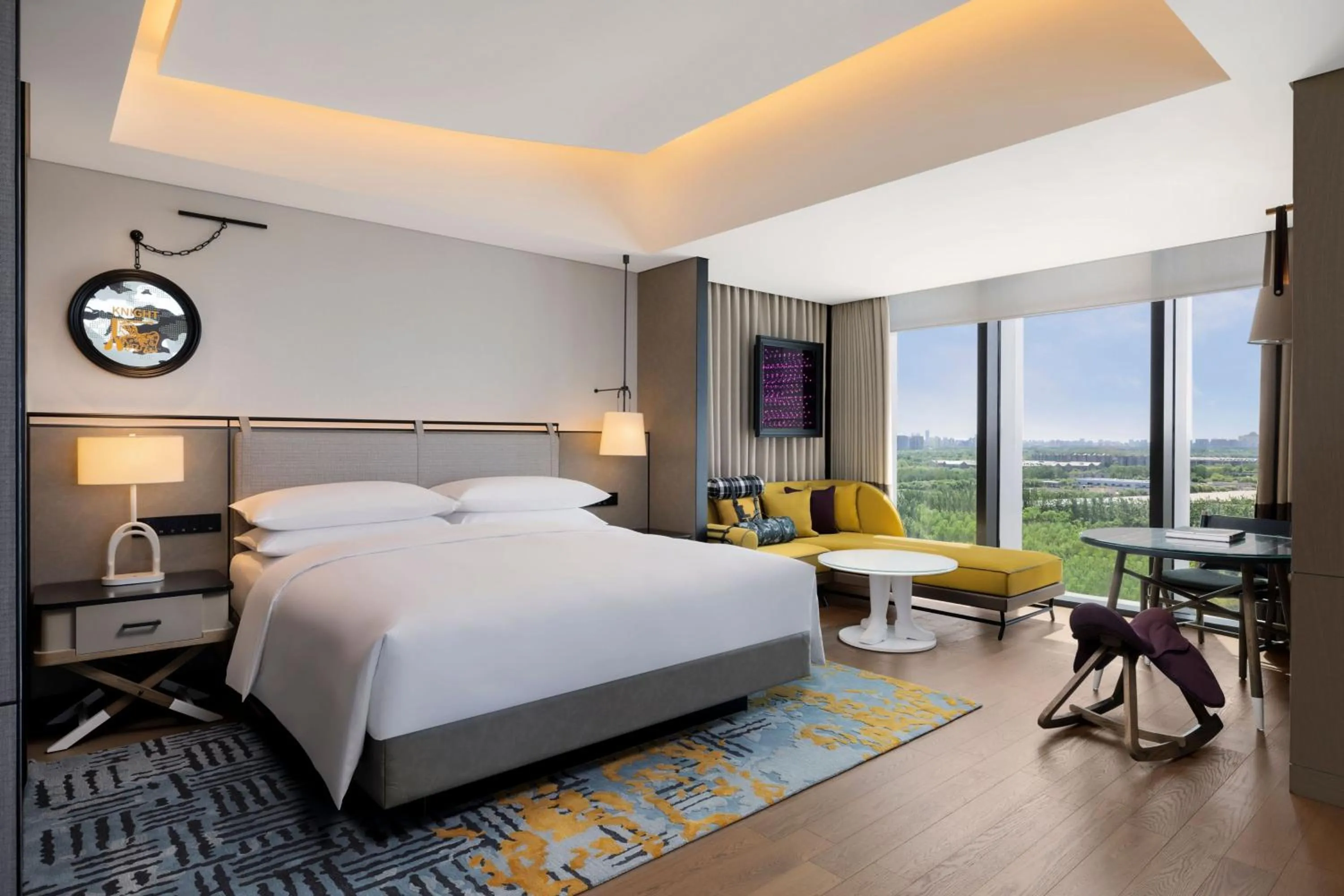 Photo of the whole room, Bed in Renaissance Beijing Haidian Hotel