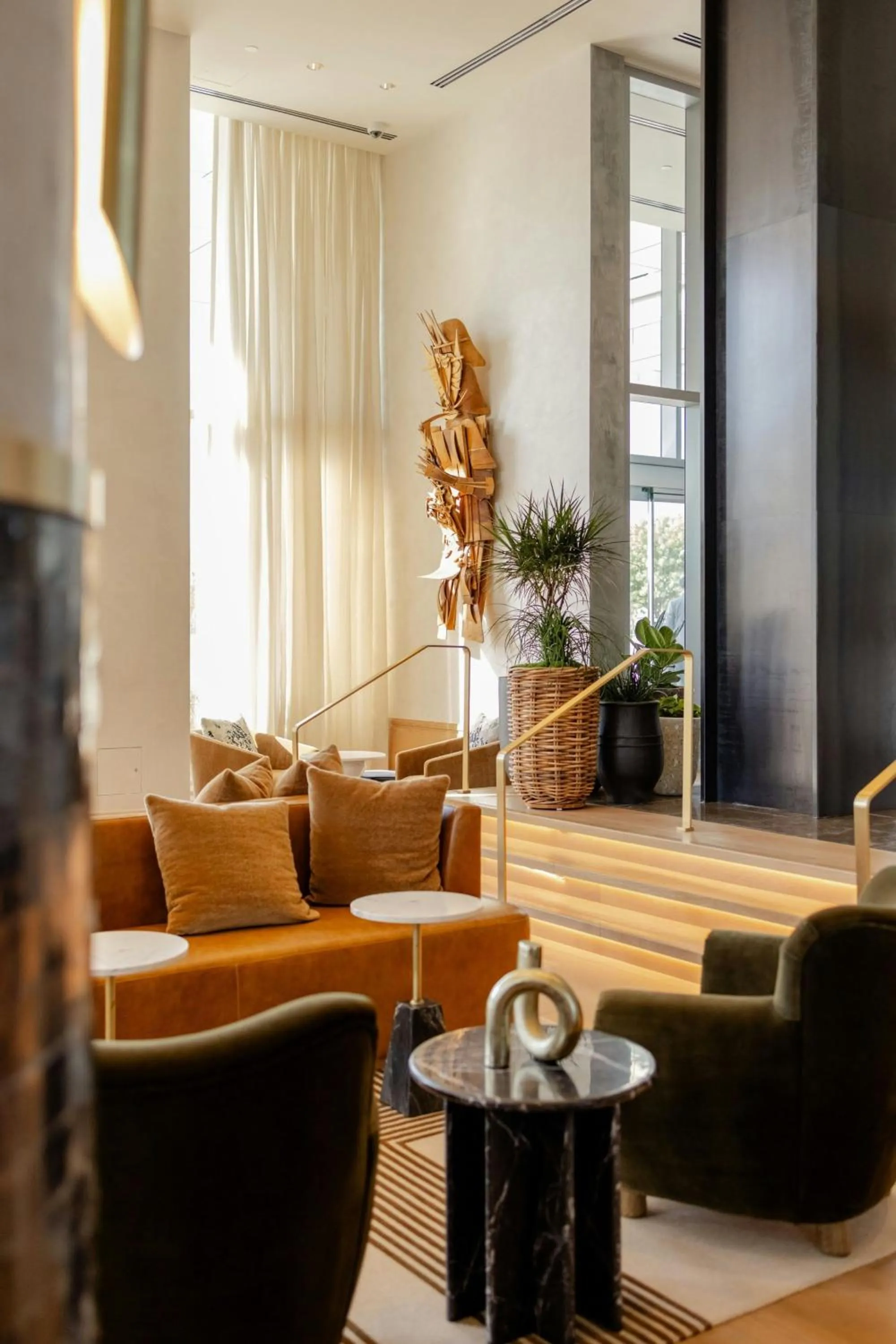 Lounge or bar in HALL Park Hotel, Autograph Collection