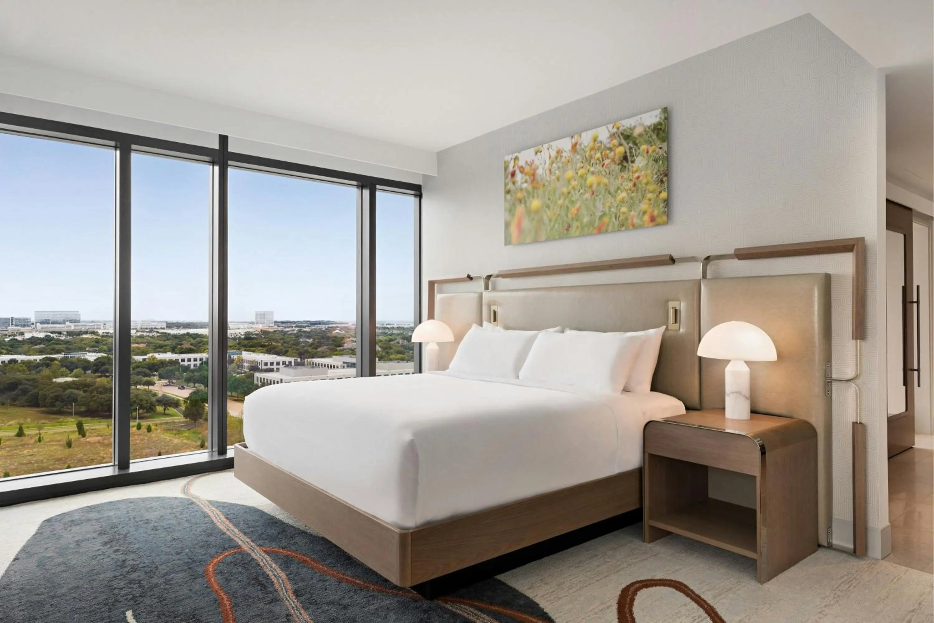 Photo of the whole room, Bed in HALL Park Hotel, Autograph Collection