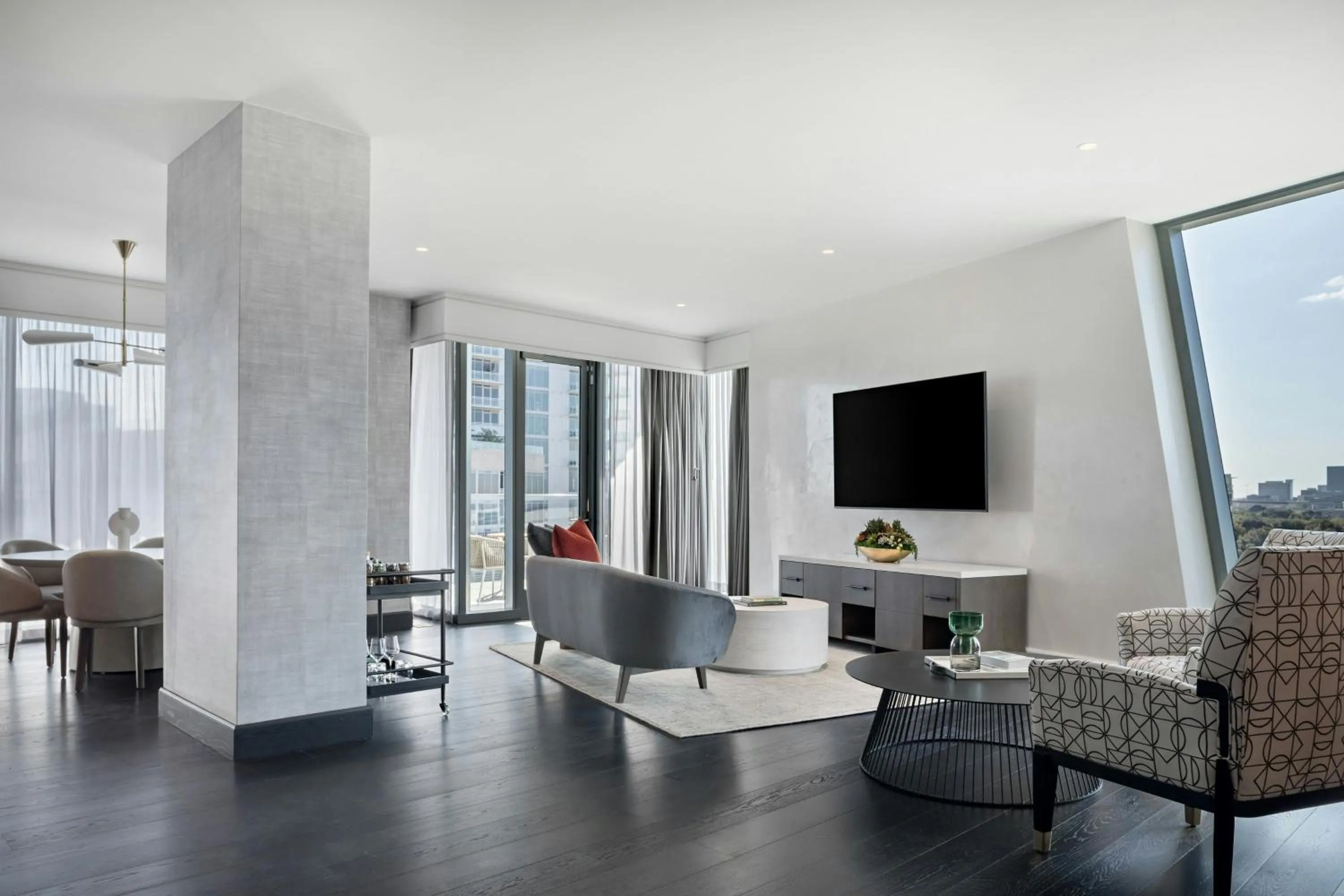 Photo of the whole room in HALL Park Hotel, Autograph Collection