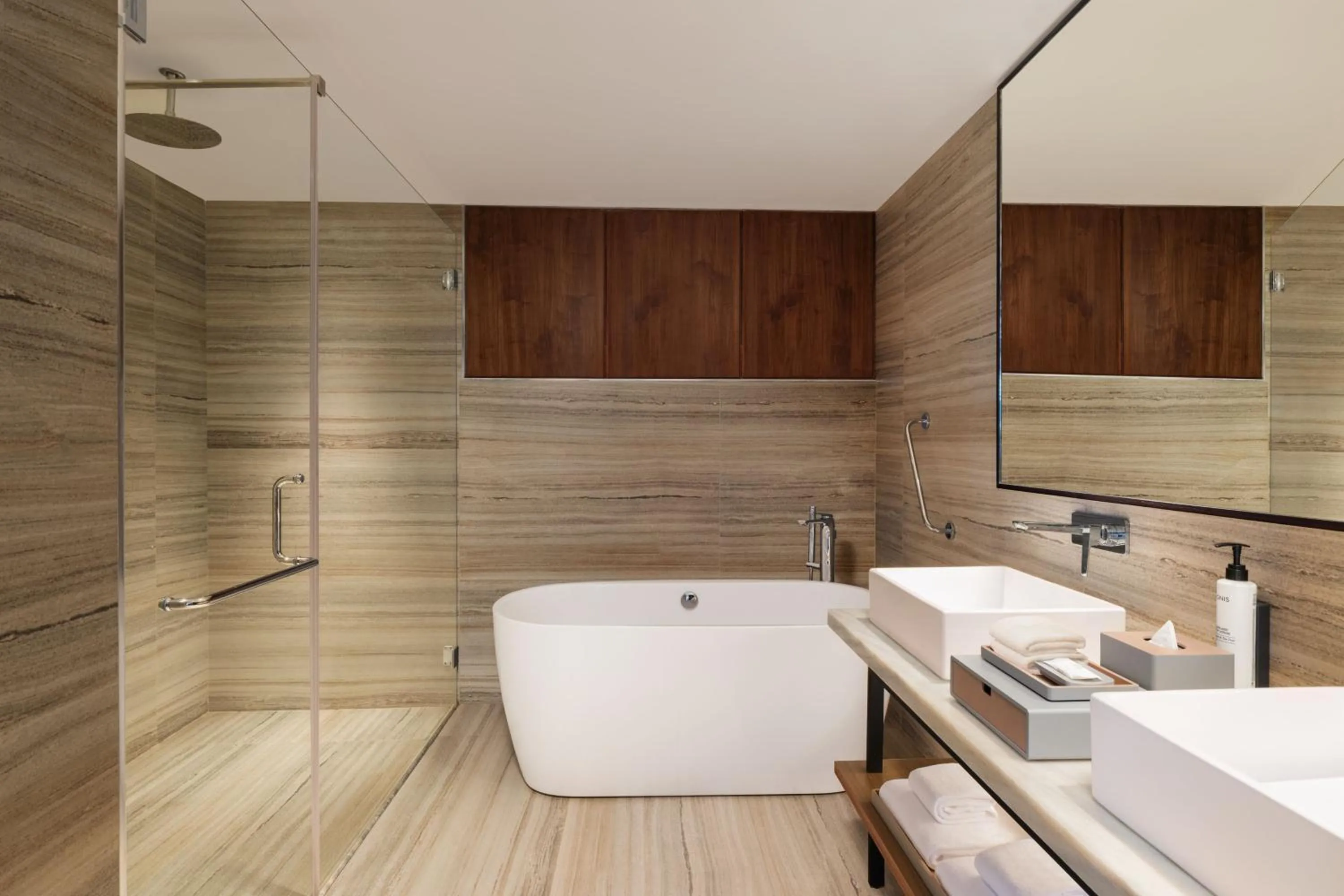 Bedroom in Courtyard by Marriott Goa Colva