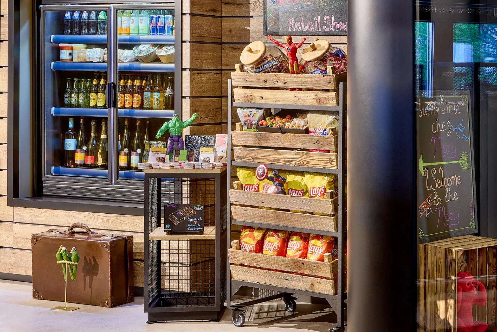 Food and drinks in Moxy Luxembourg Airport