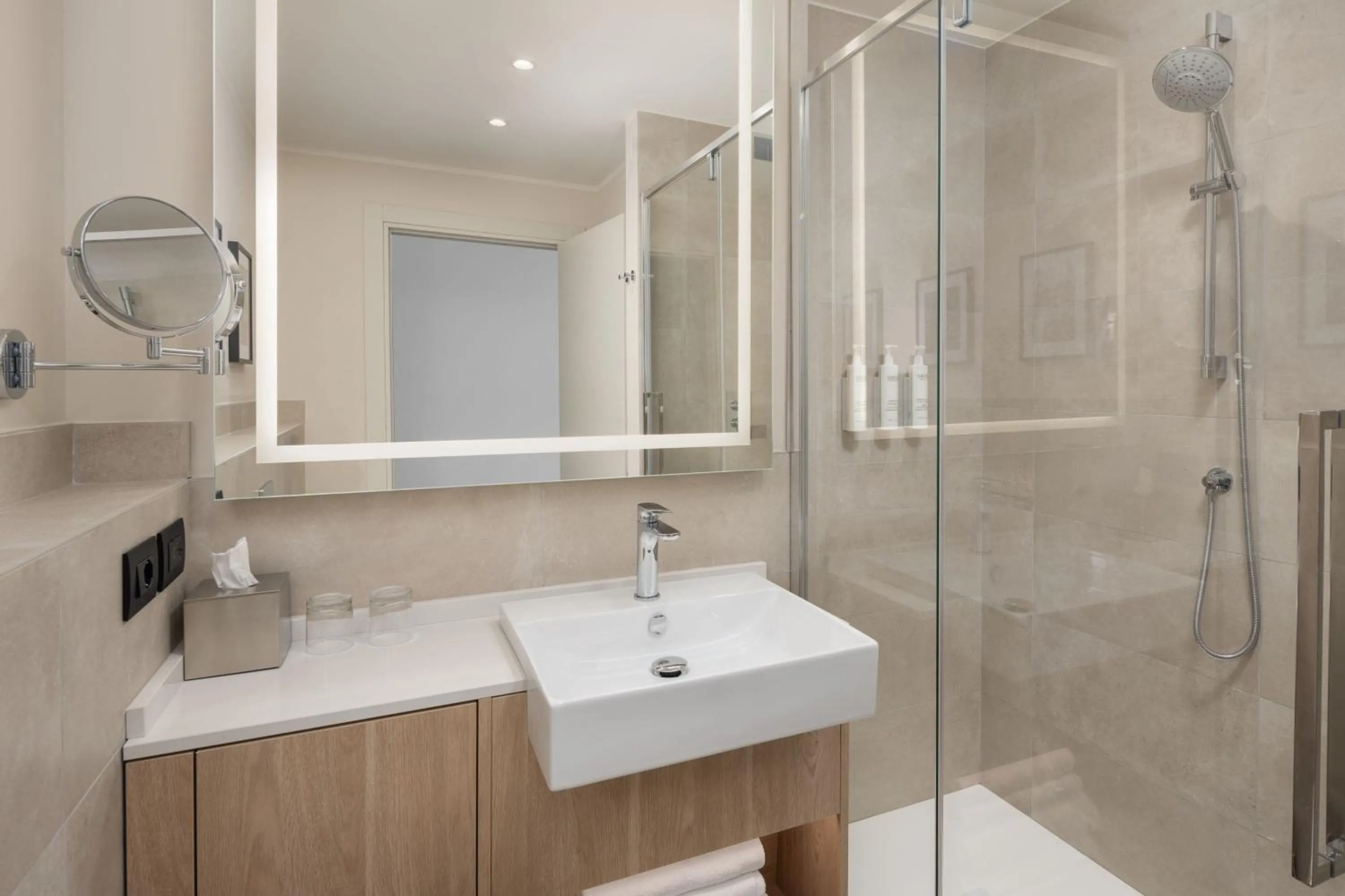 Bathroom in Courtyard by Marriott Milano Linate