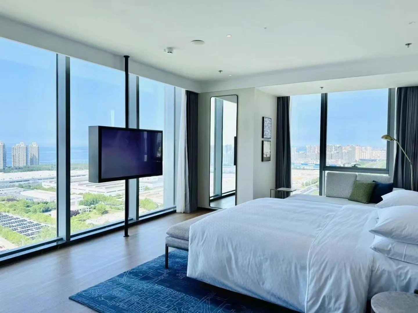 Bed in Four Points by Sheraton Yantai