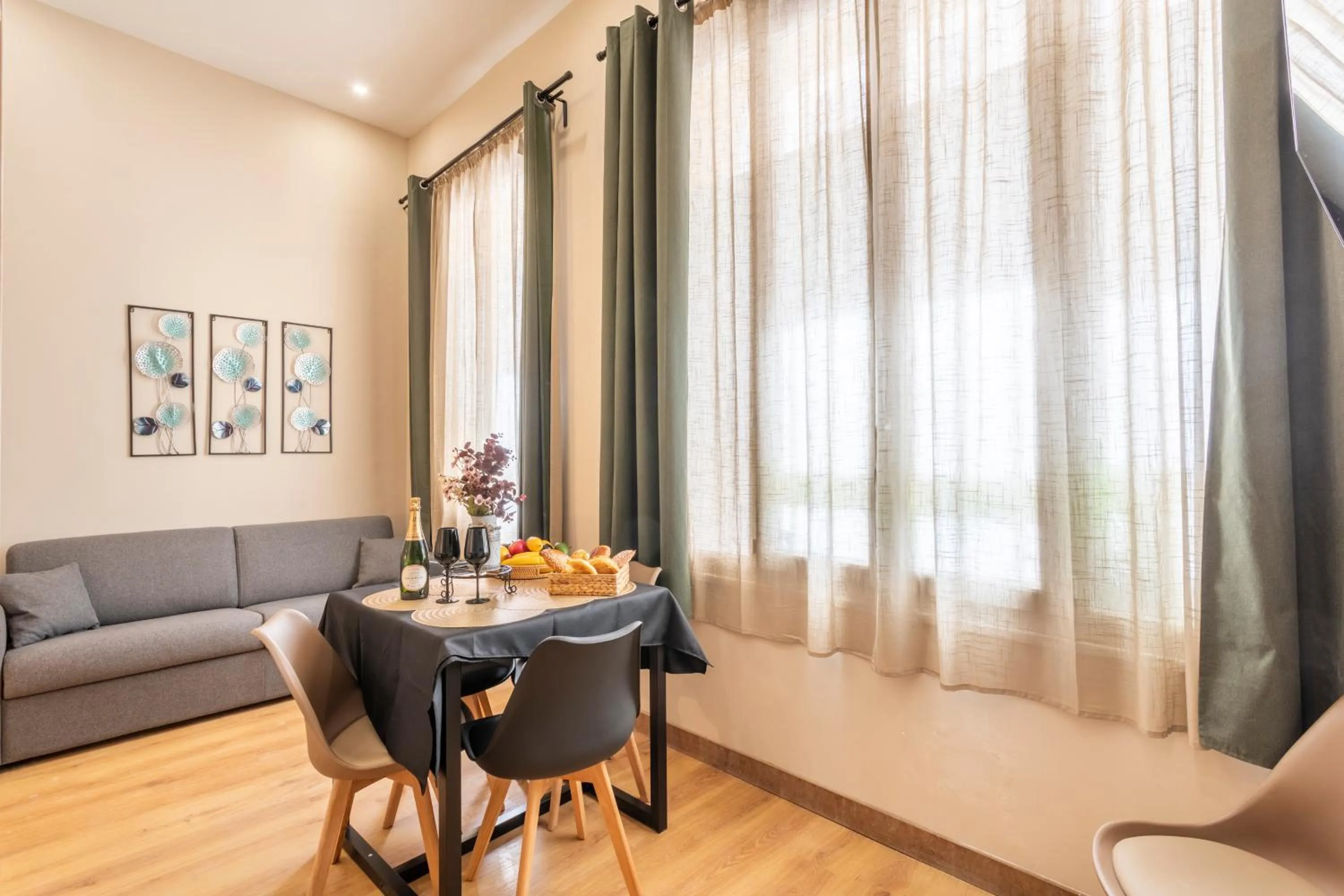 Living room in ADIRA Marseille Montgrand 2 étoiles