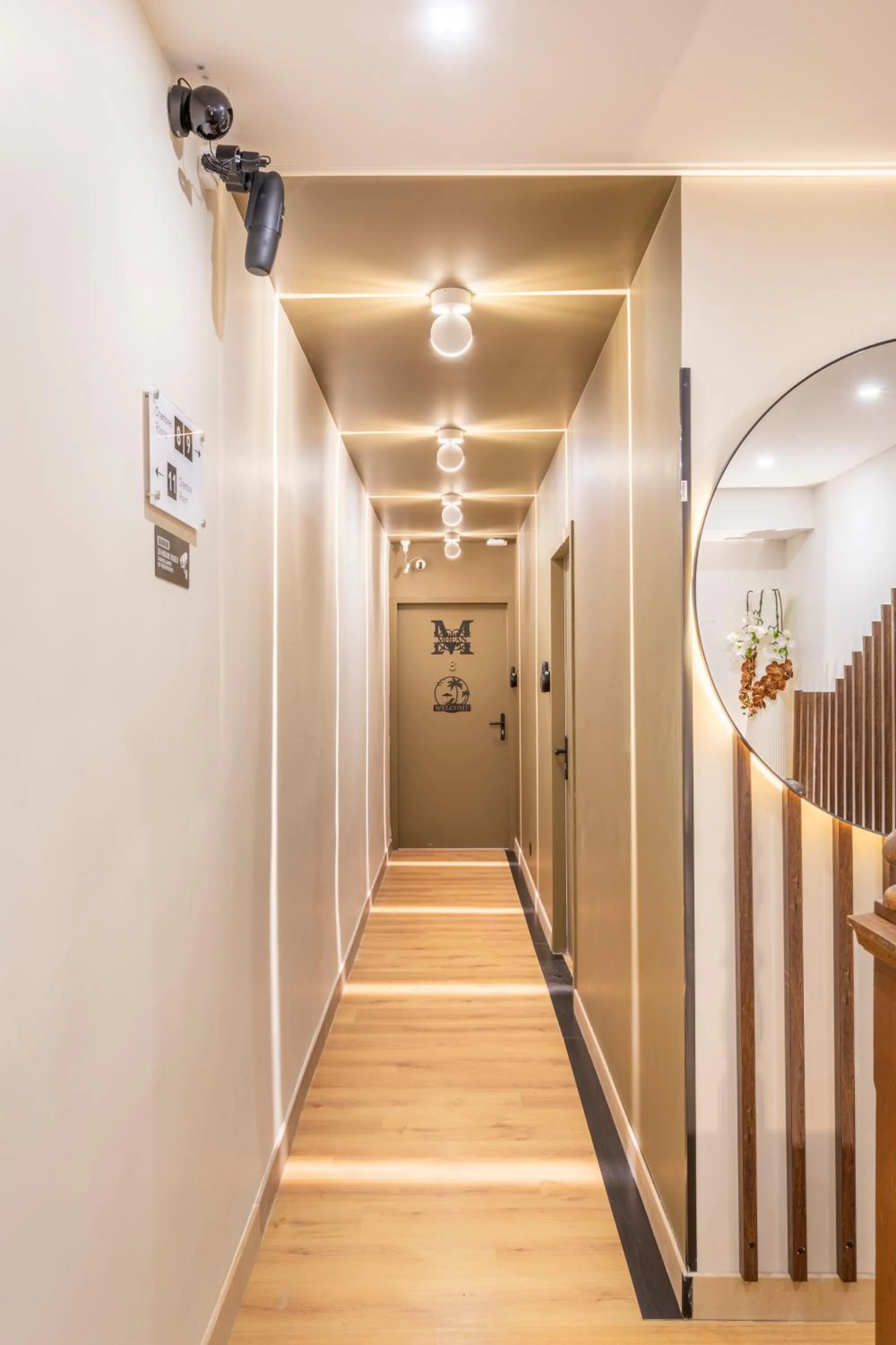 Property building in ADIRA Marseille Montgrand 2 étoiles