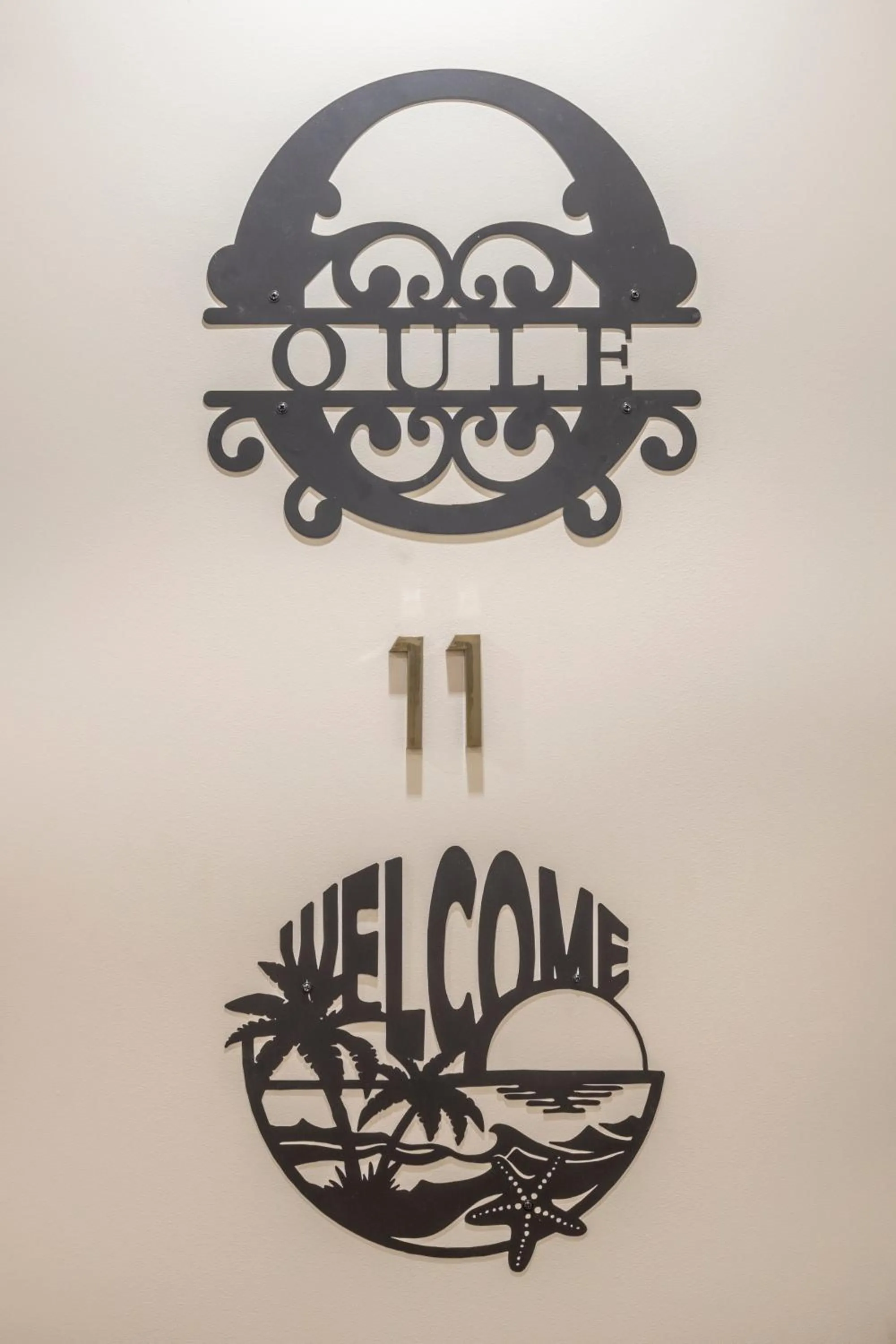 Property logo or sign in ADIRA Marseille Montgrand 2 étoiles