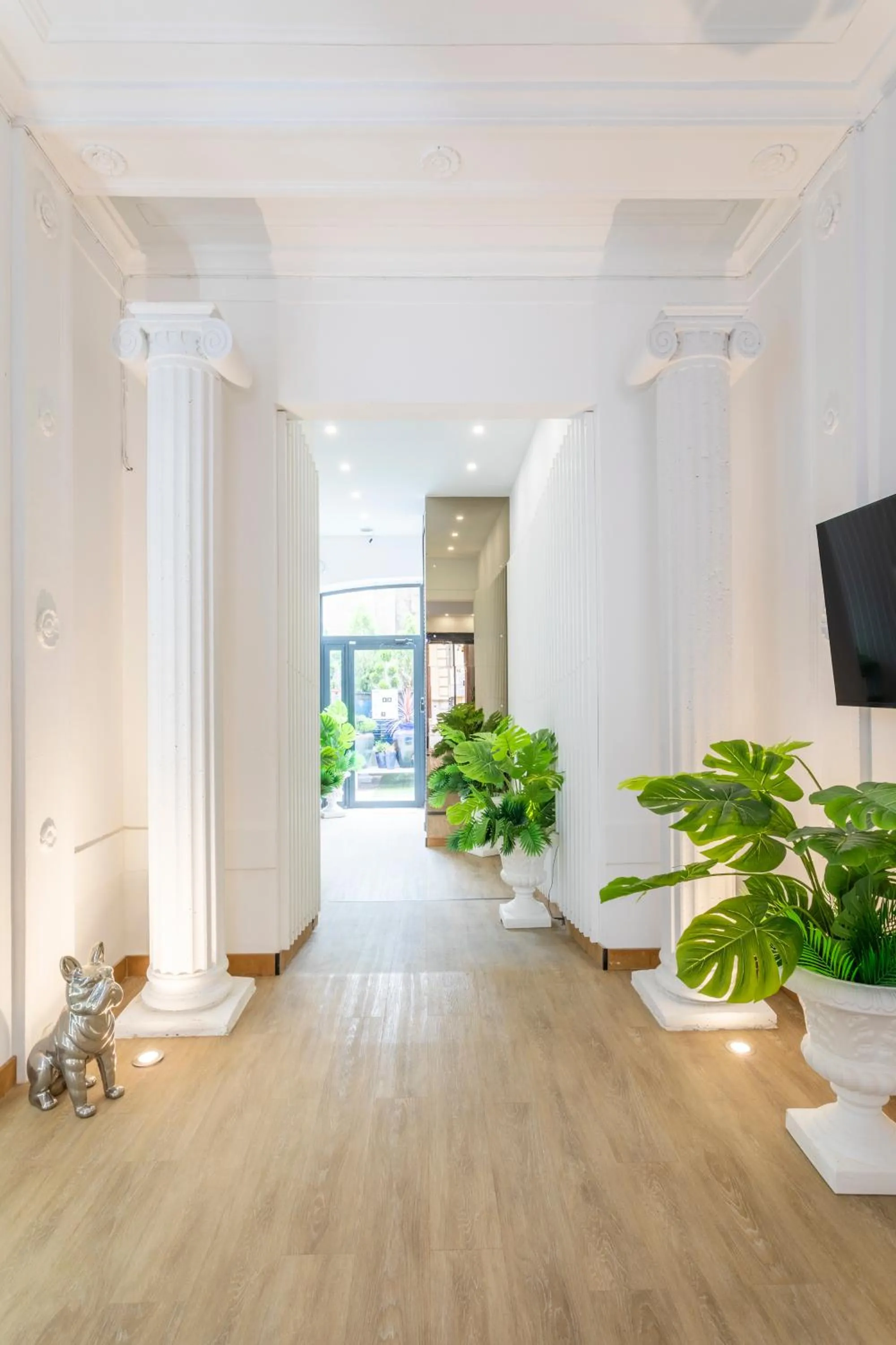 Property building in ADIRA Marseille Montgrand 2 étoiles