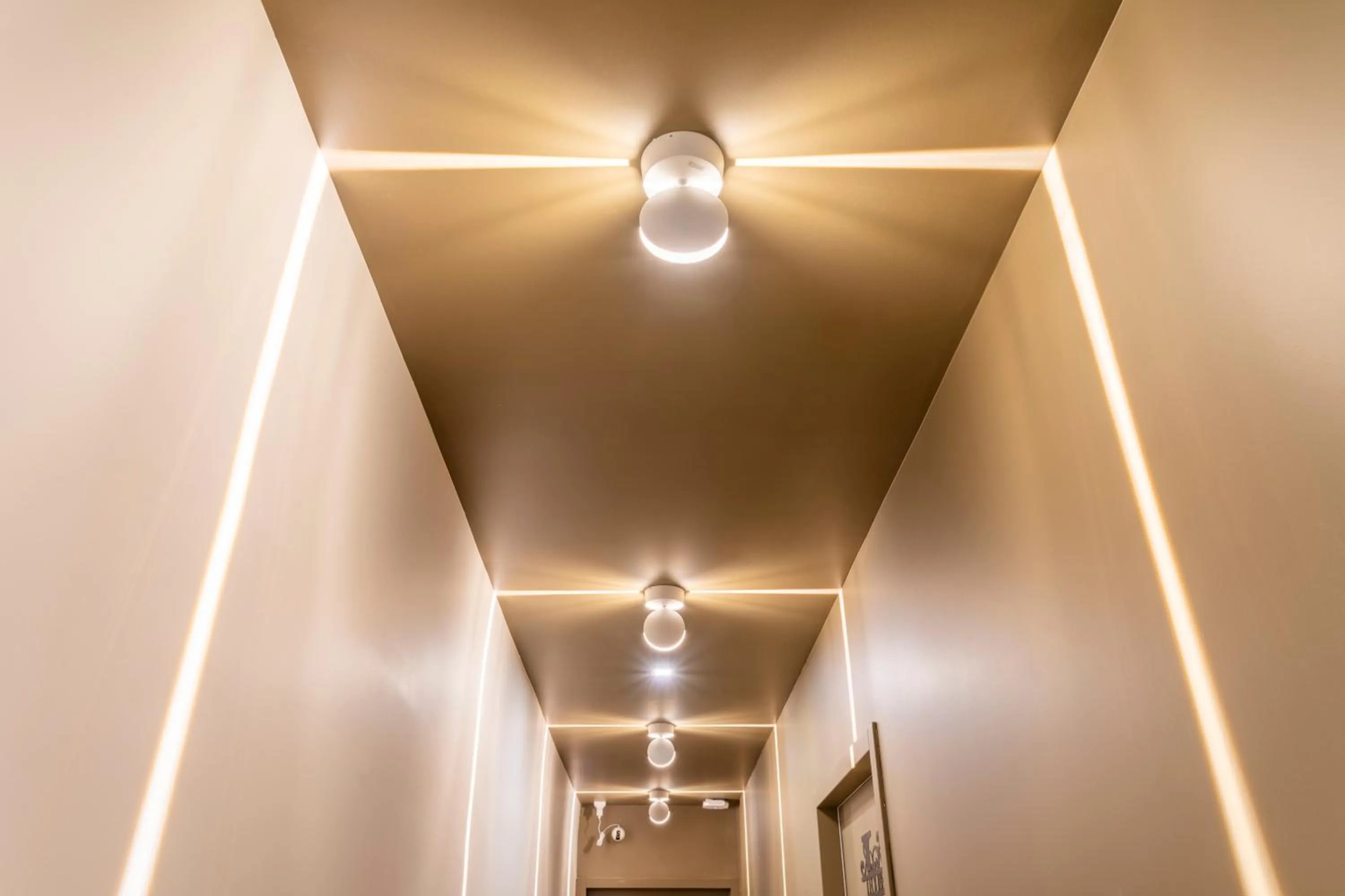 Property building in ADIRA Marseille Montgrand 2 étoiles