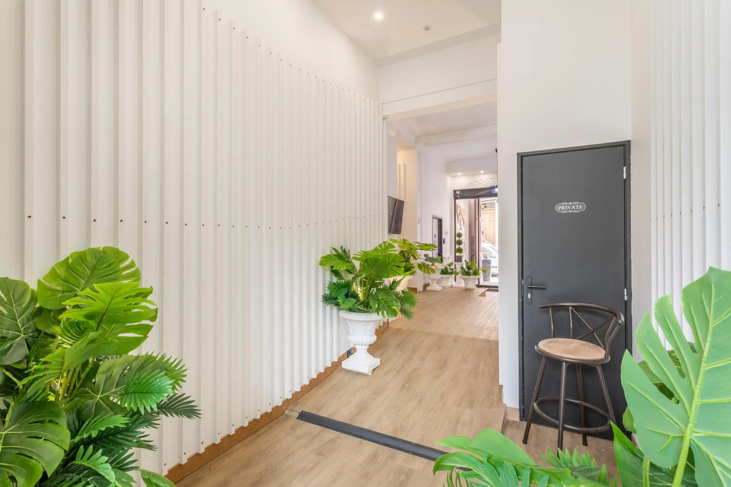 Property building in ADIRA Marseille Montgrand 2 étoiles