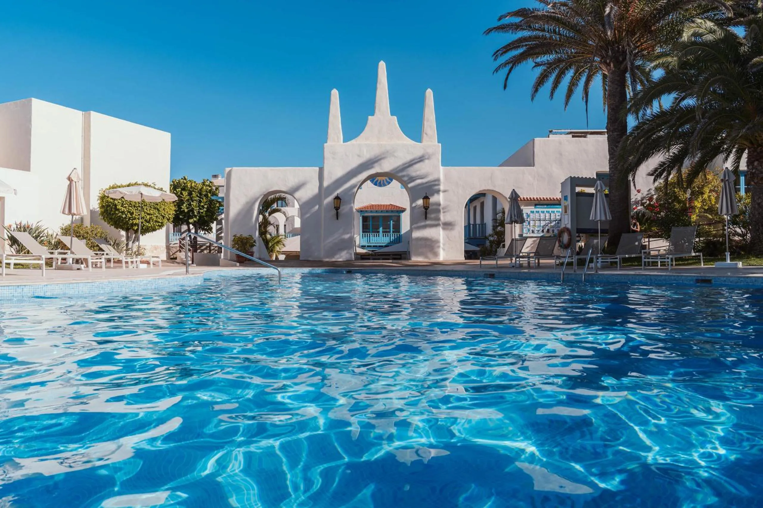 Swimming pool in Alua Suites Fuerteventura - All Inclusive