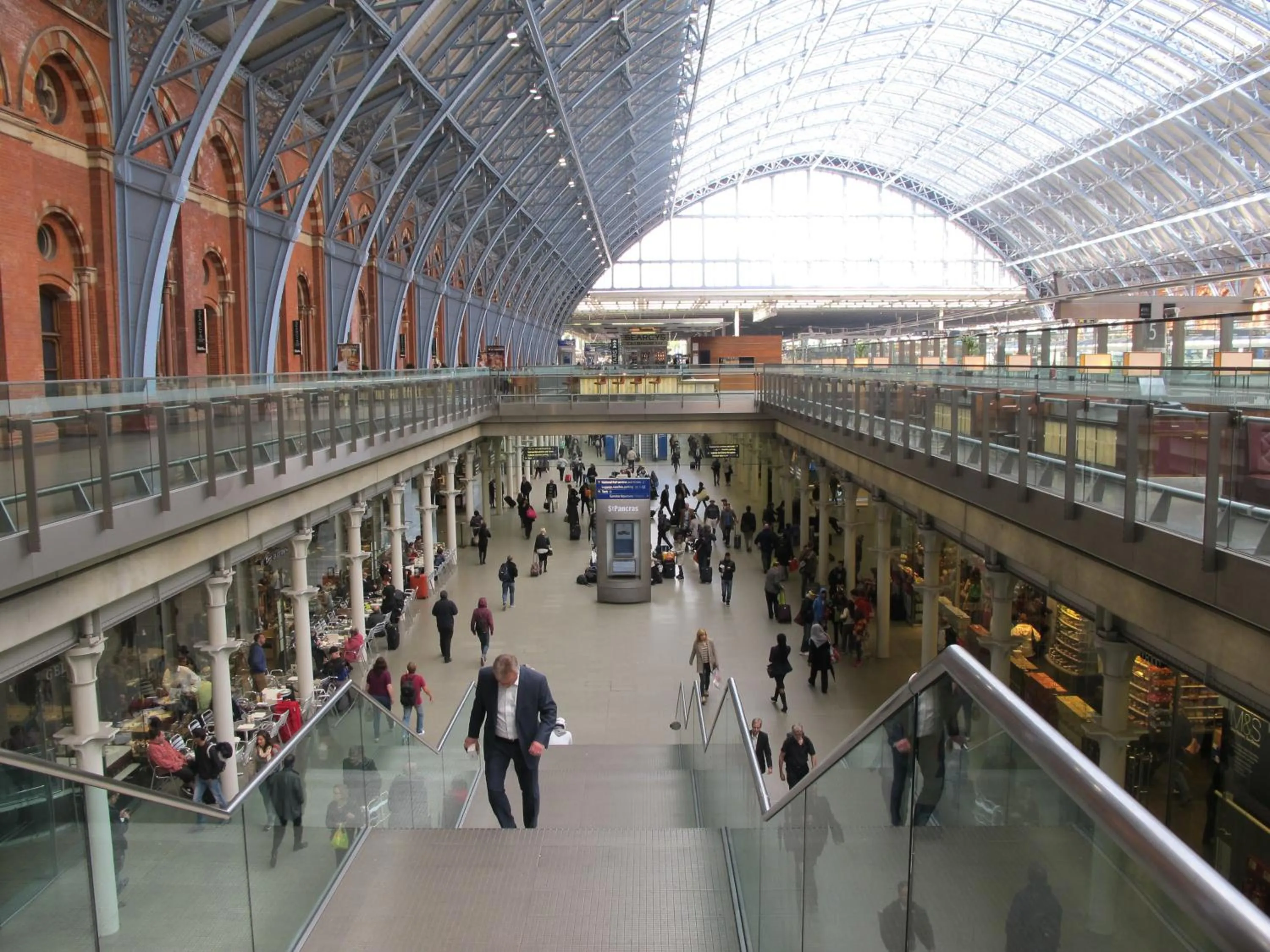 Nearby landmark in Alhambra Hotel