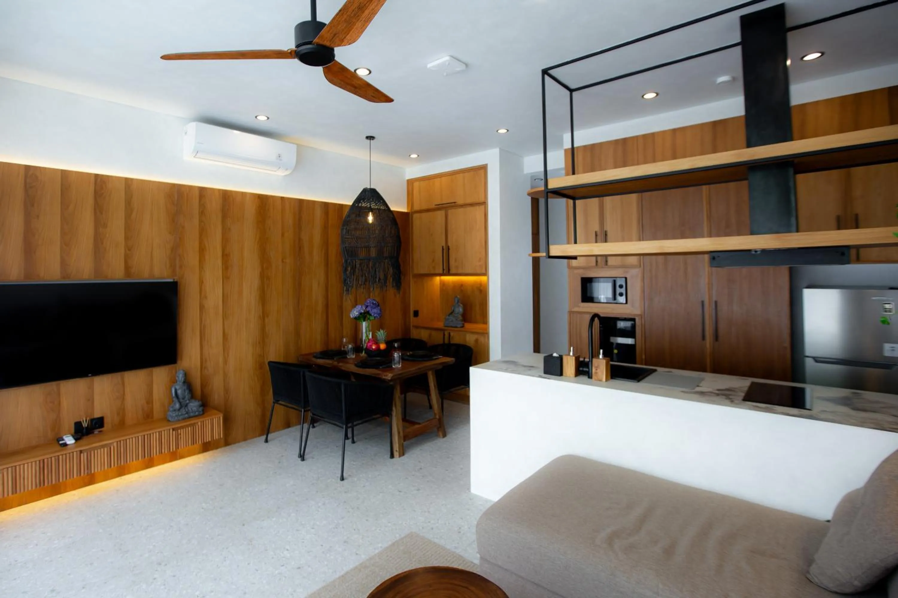 Communal lounge/ TV room in Rahya Villas Complex