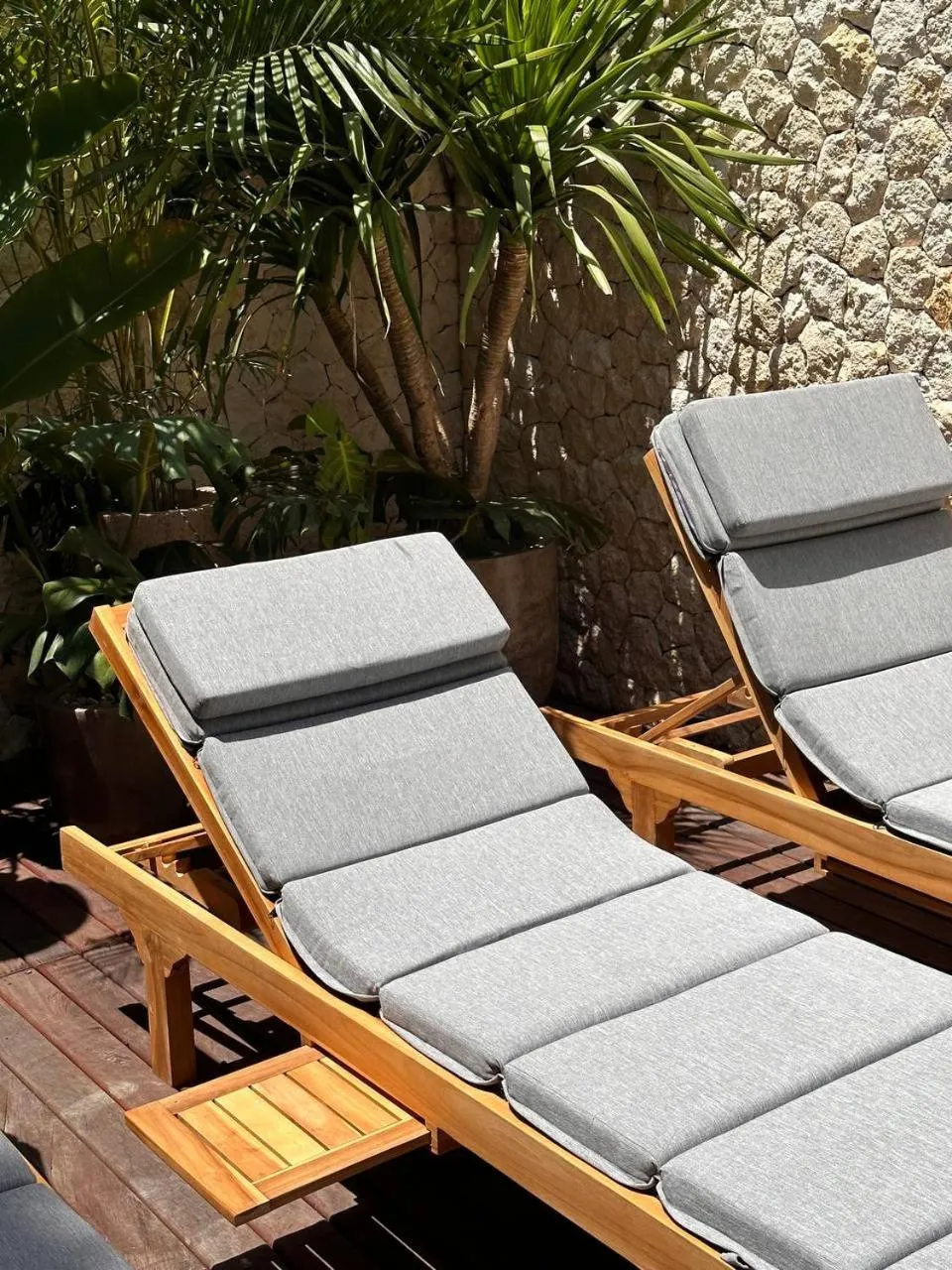 Day in Rahya Villas Complex