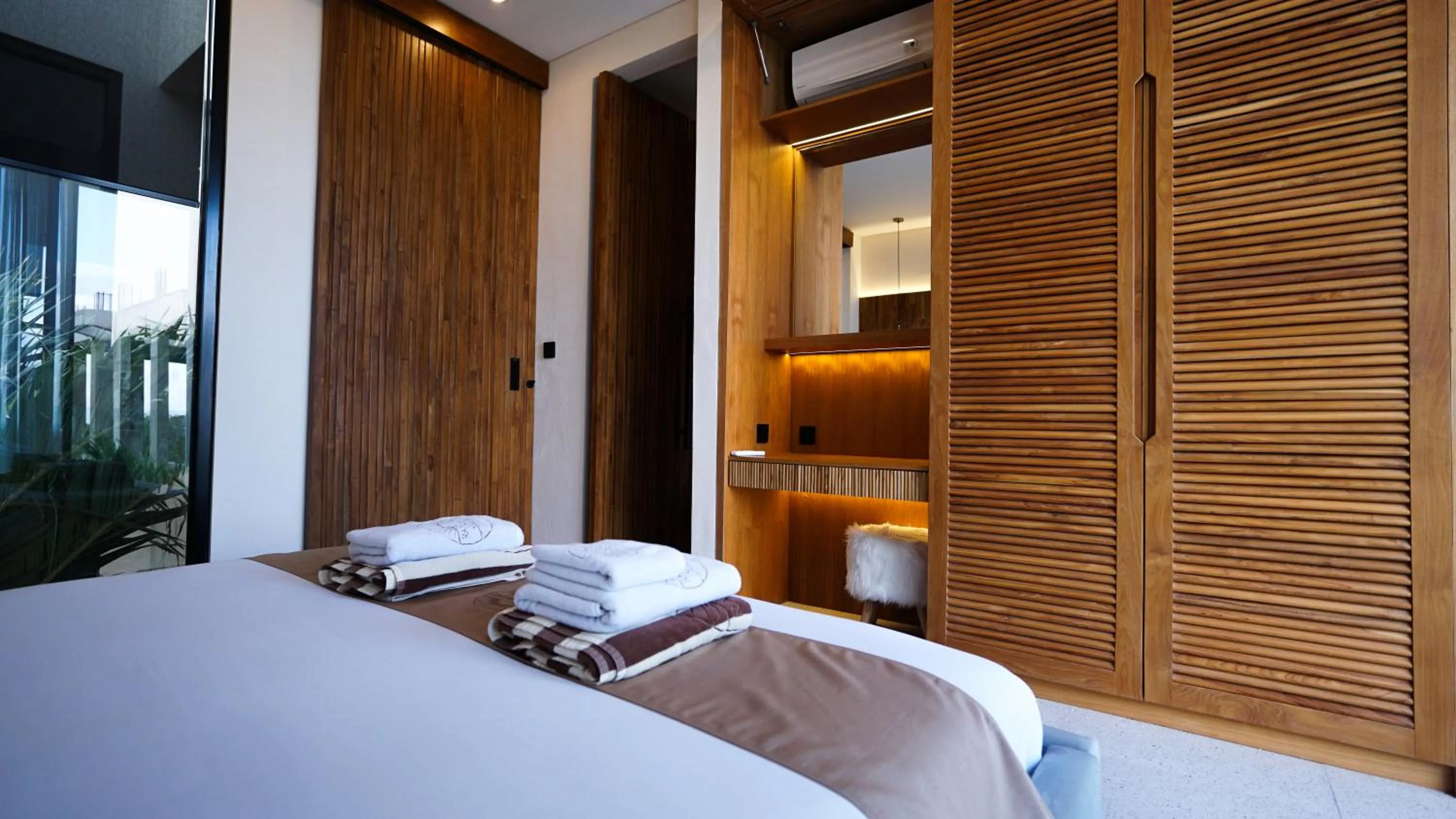 Bed in Rahya Villas Complex