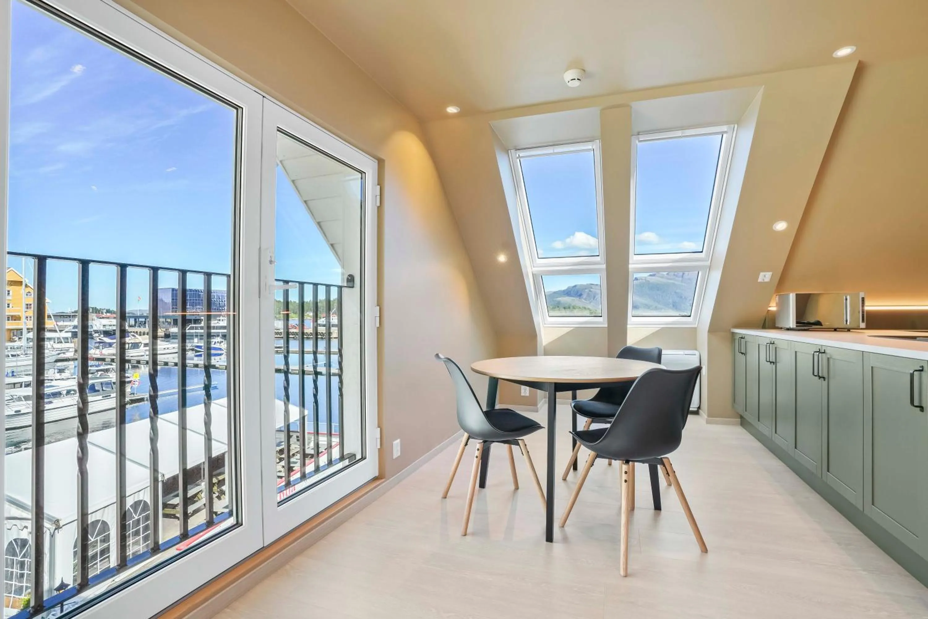 Florø Apartments Hotell