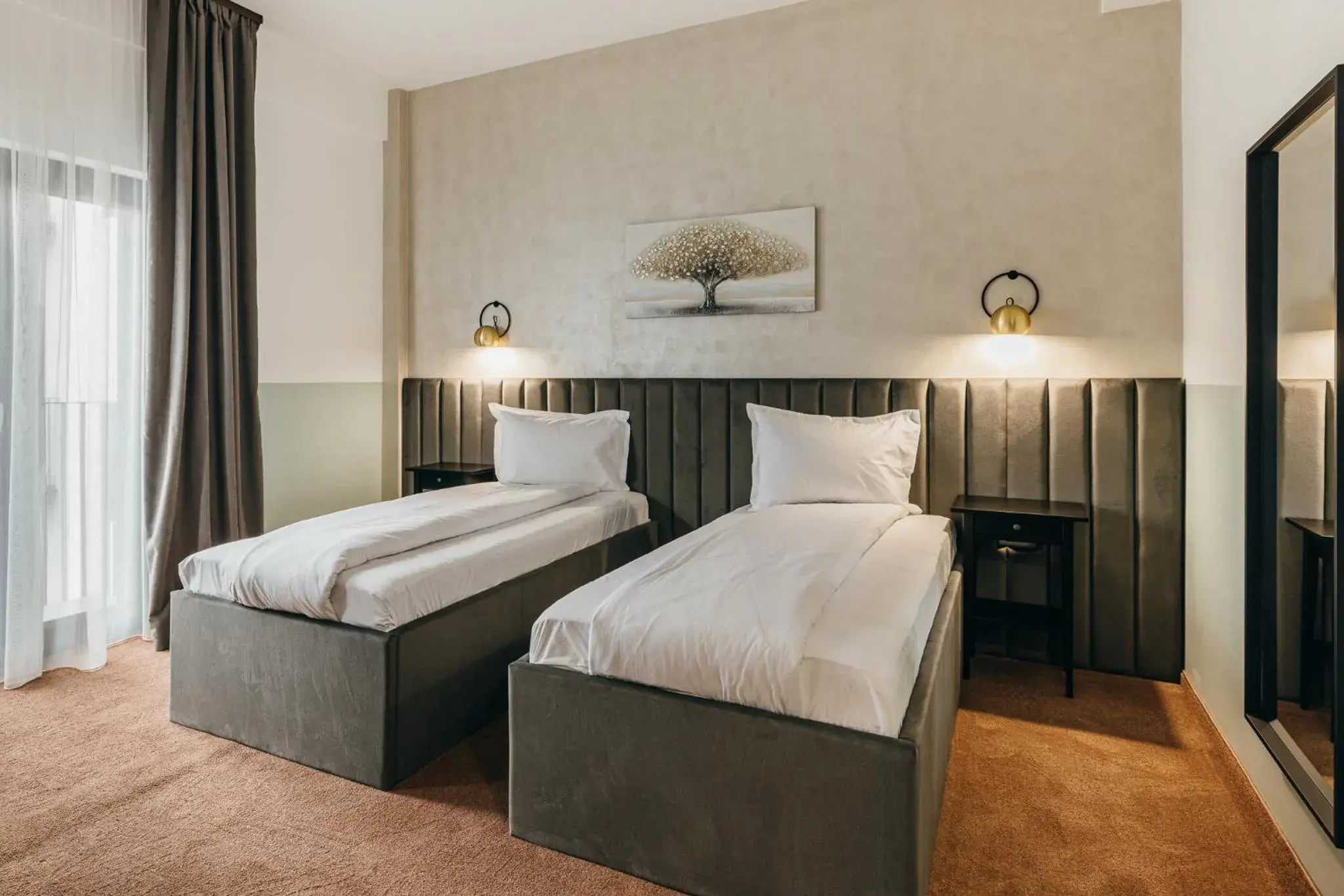 Twin Room with Balcony in HOTEL AGORA Mures Twin Room with Balcony in HOTEL AGORA Mures