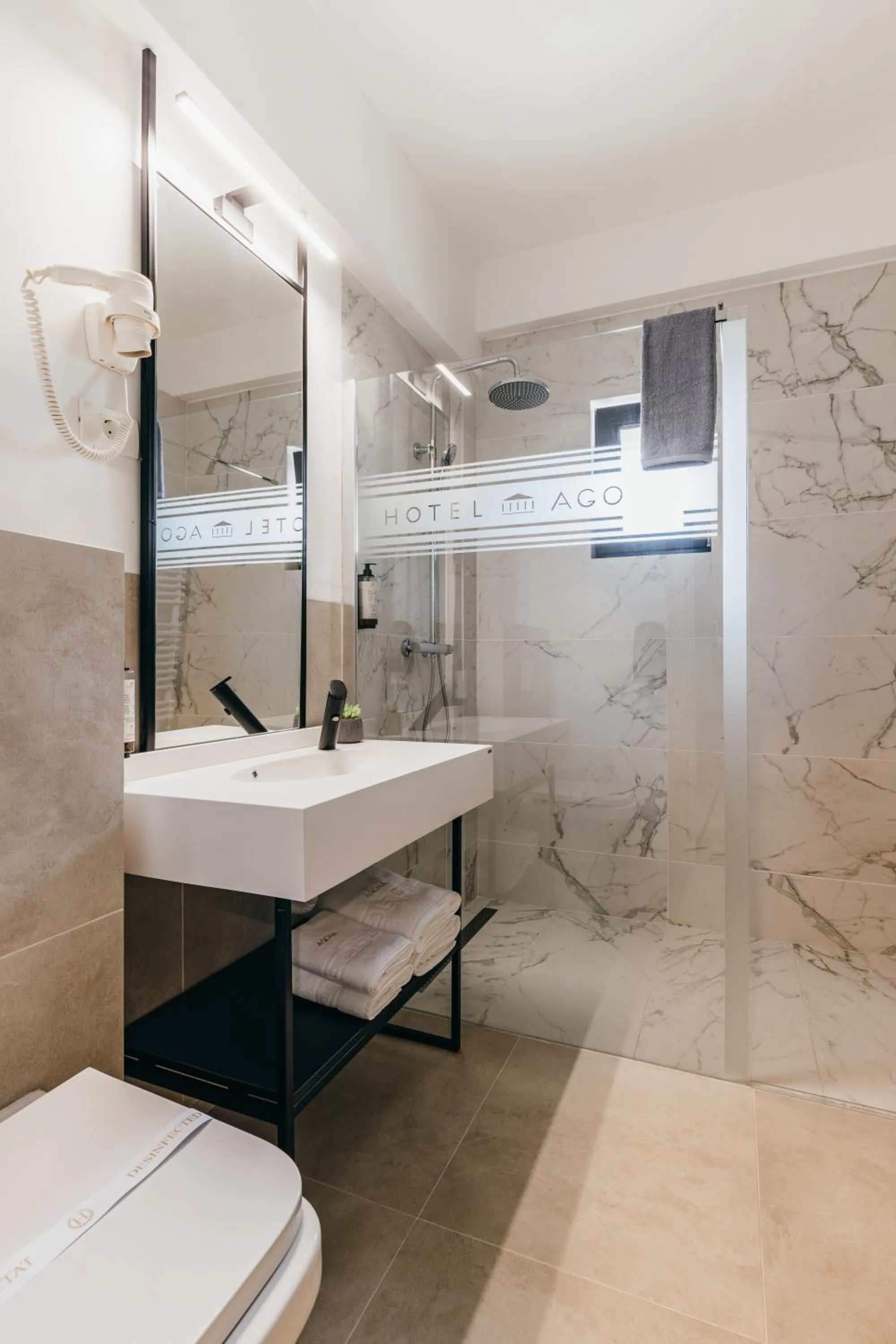 Bathroom in HOTEL AGORA Mures