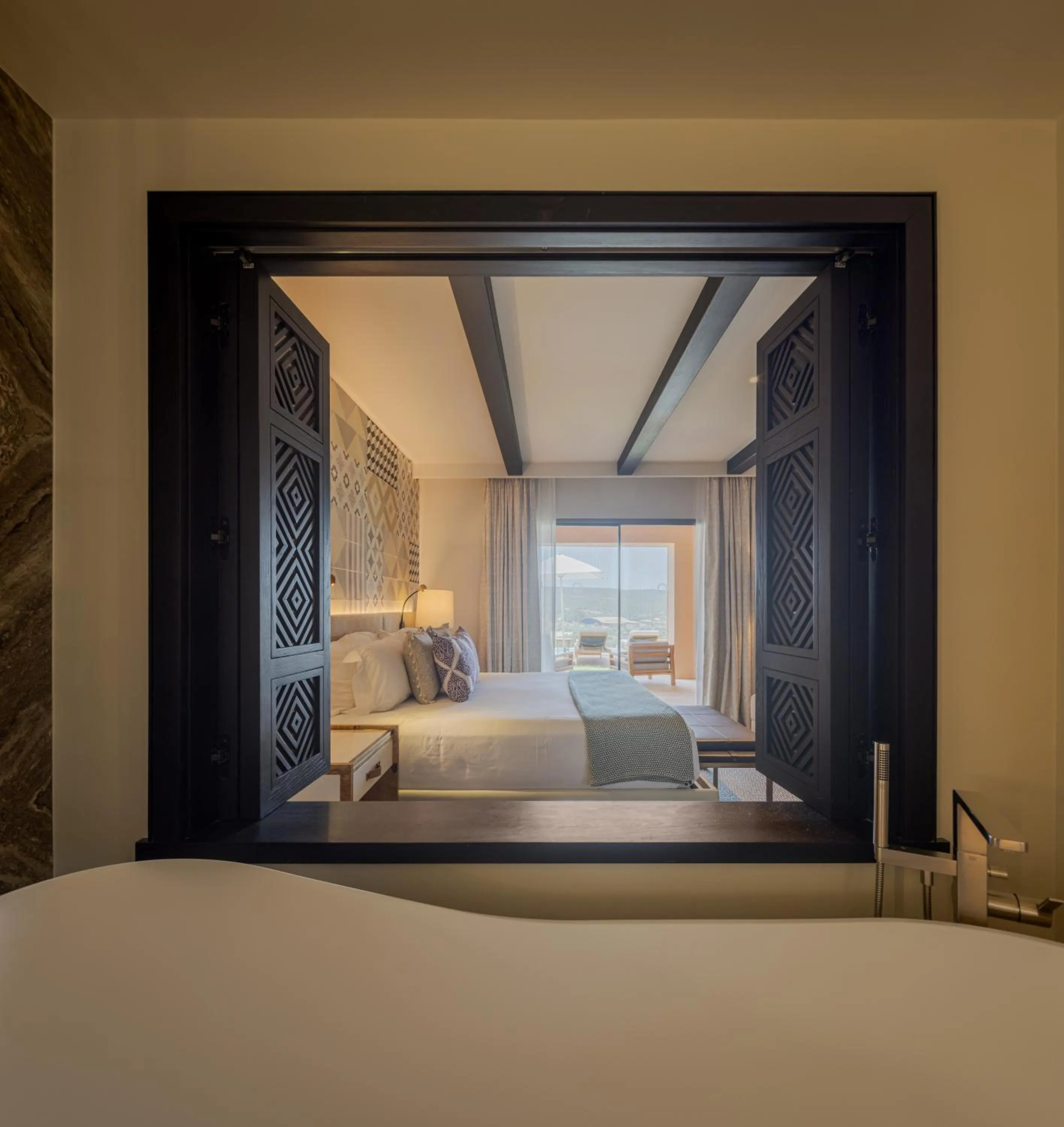 Bathroom, Bed in Viceroy at Ombria Algarve
