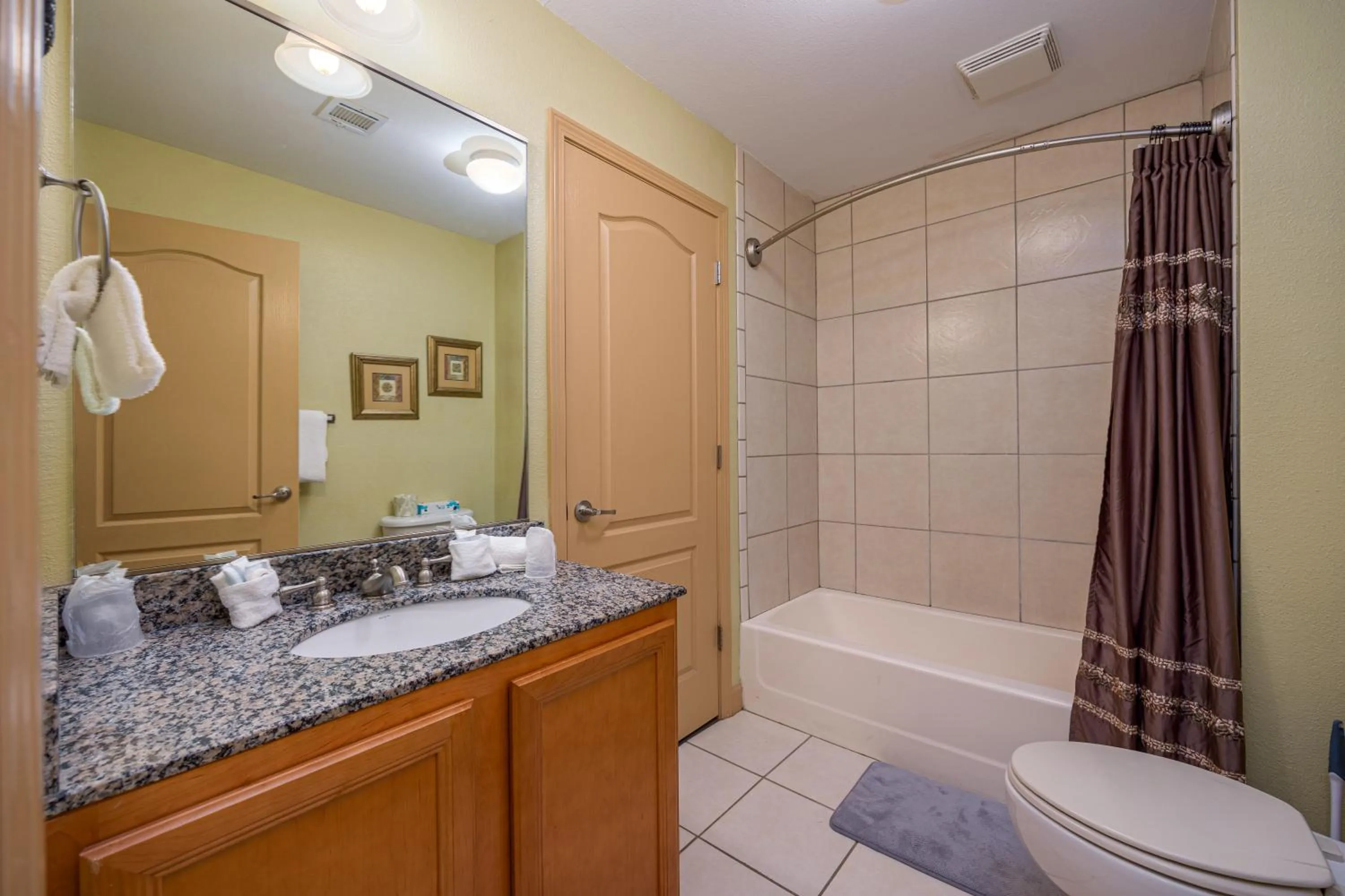 Mountain View Condo 1205 by Eden Crest