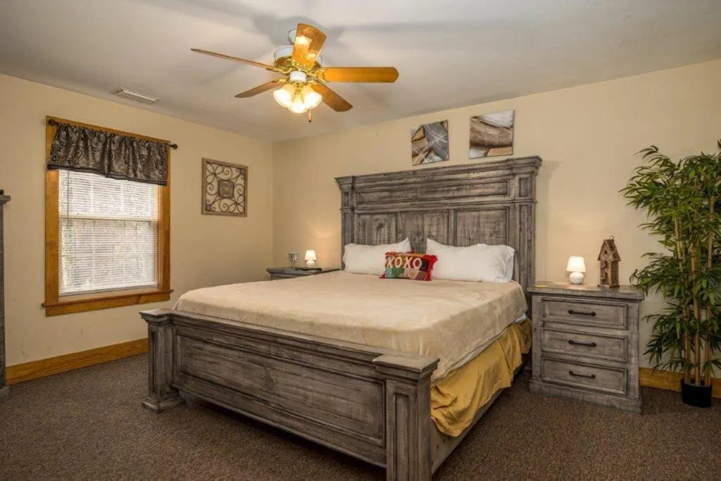 Bed in Briarstone Lodge Condo 13C