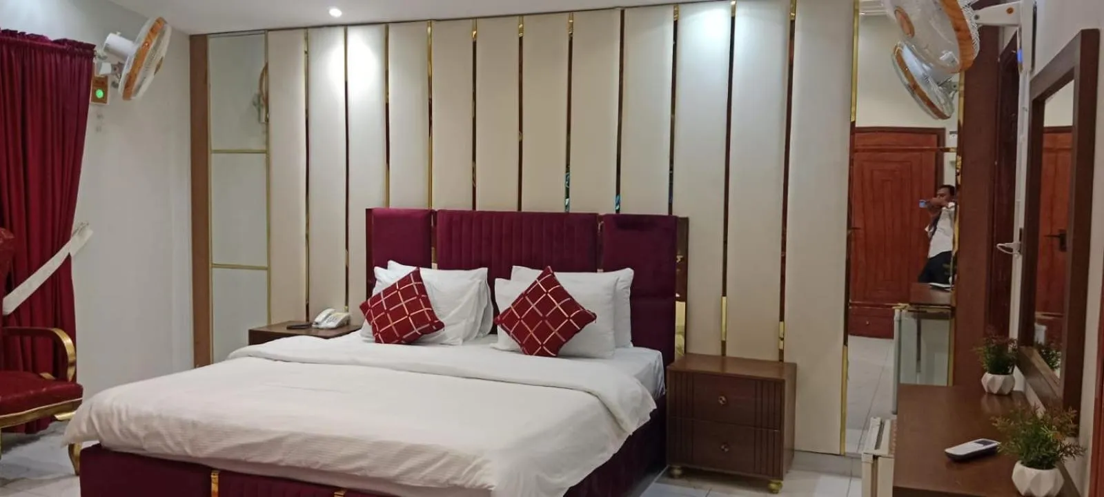 Bed in Diplomat Fort Boutique Hotel