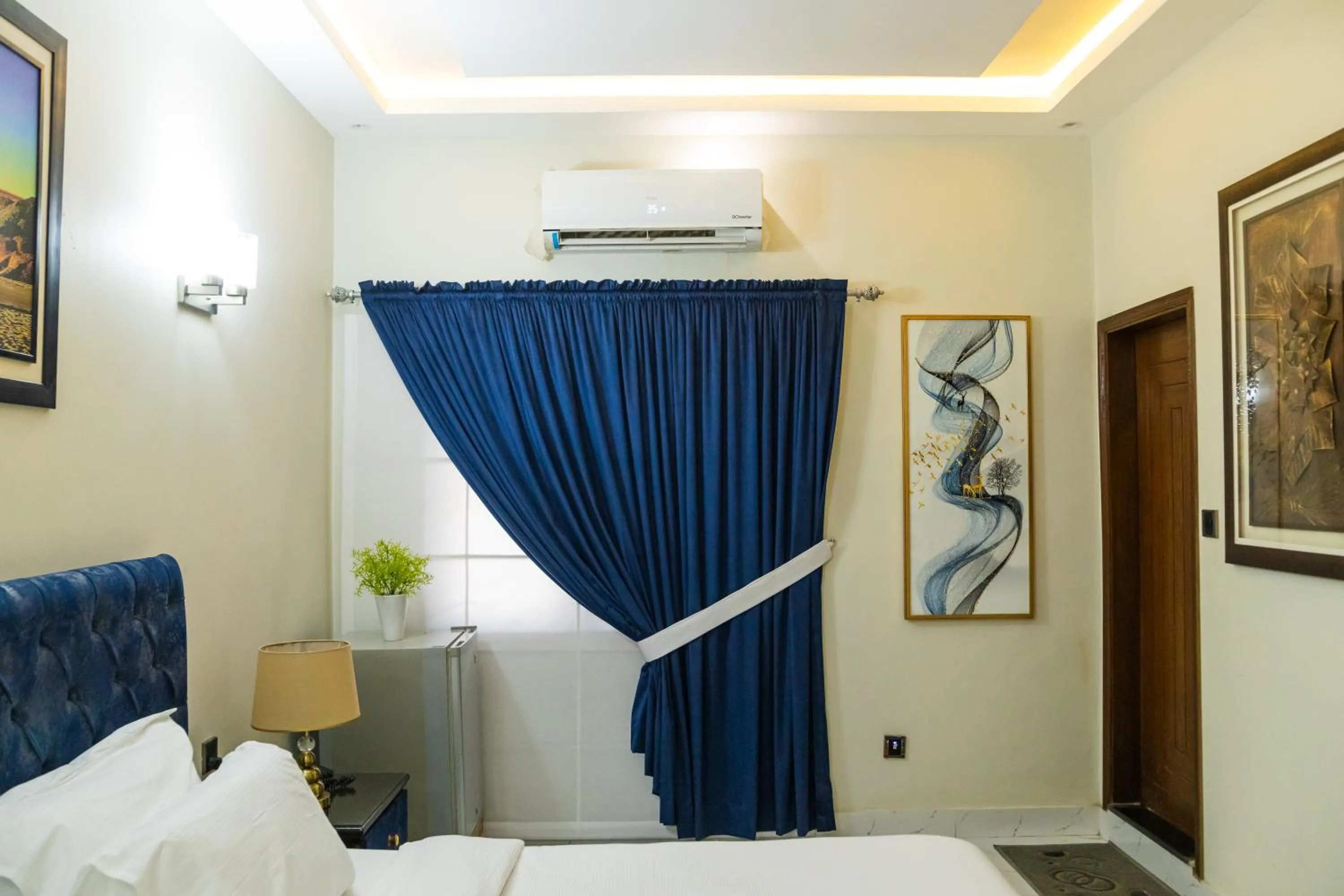 Bed in Diplomat Fort Boutique Hotel