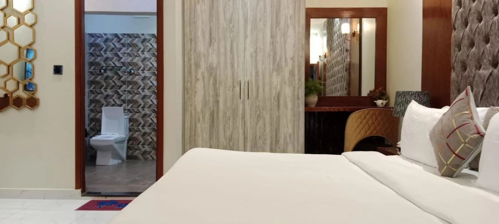 Bed in Diplomat Fort Boutique Hotel