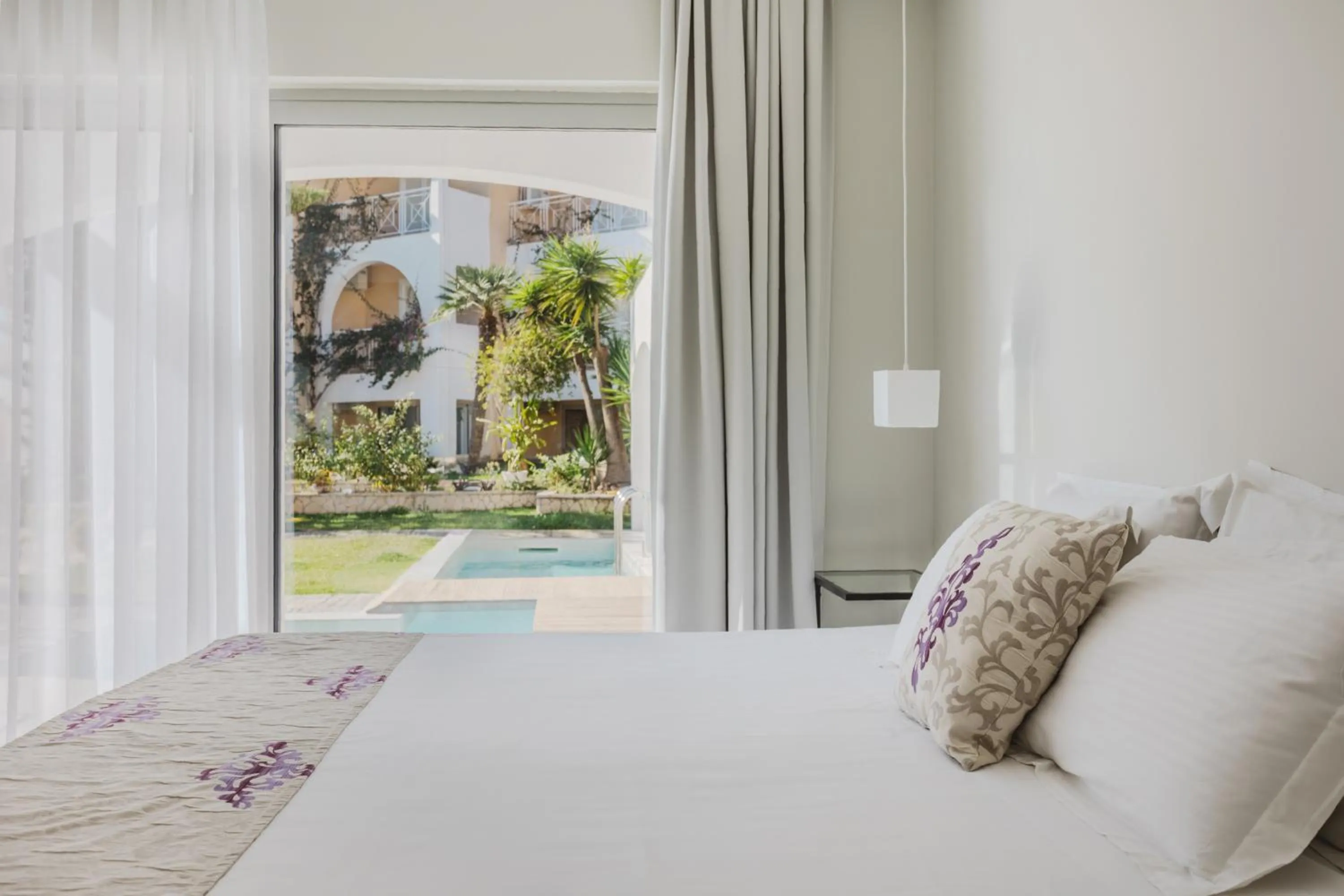 Bed in Sunrise Zante - Adults Only Hotel