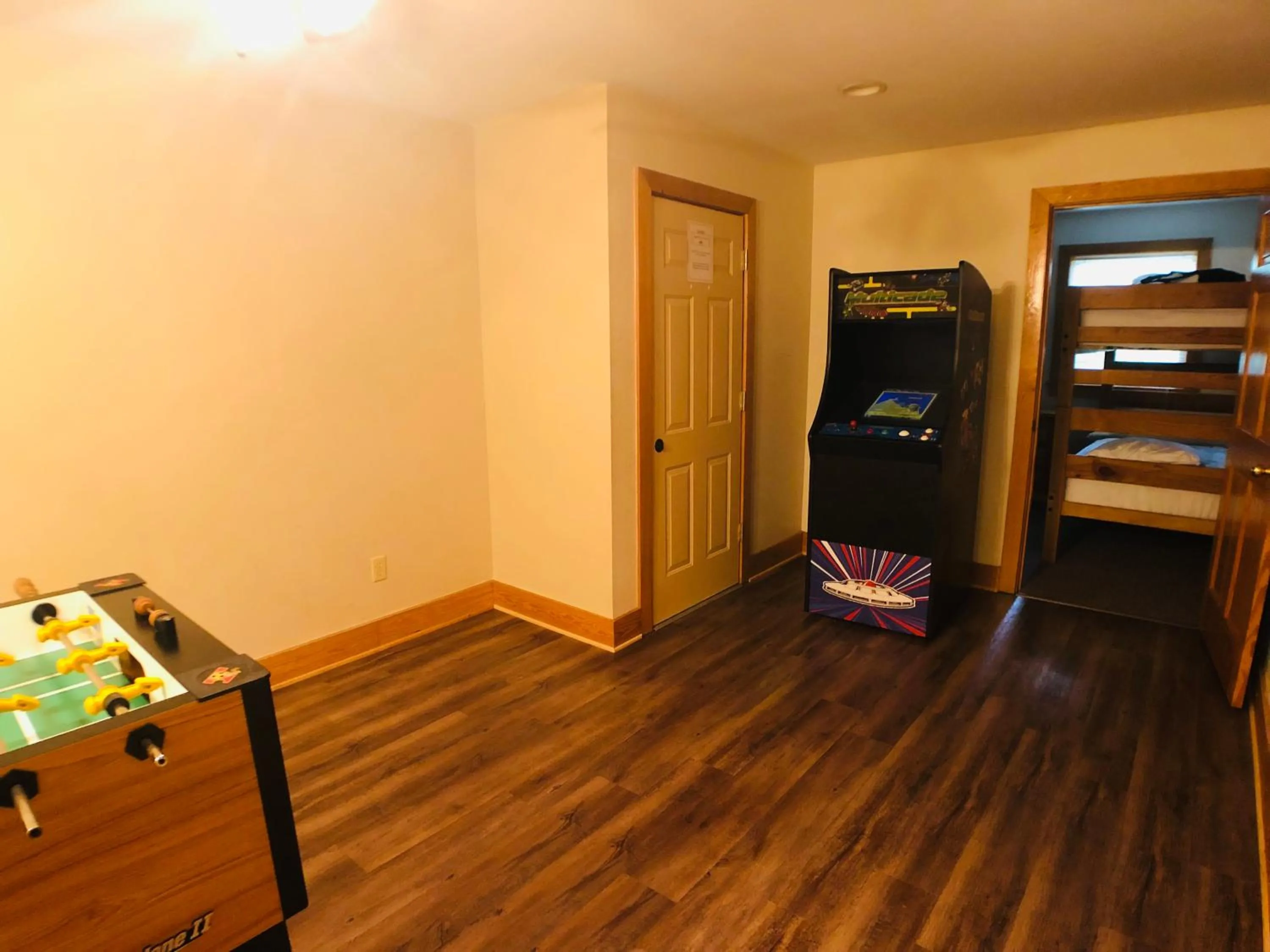 Briarstone Lodge Condo 13D by Eden Crest